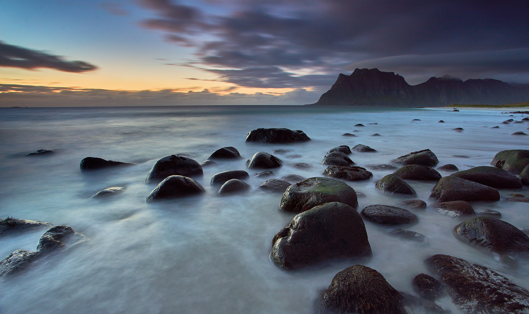 Sony a7R + 17-40mm F4 sample photo. Uttakleiv sunset photography