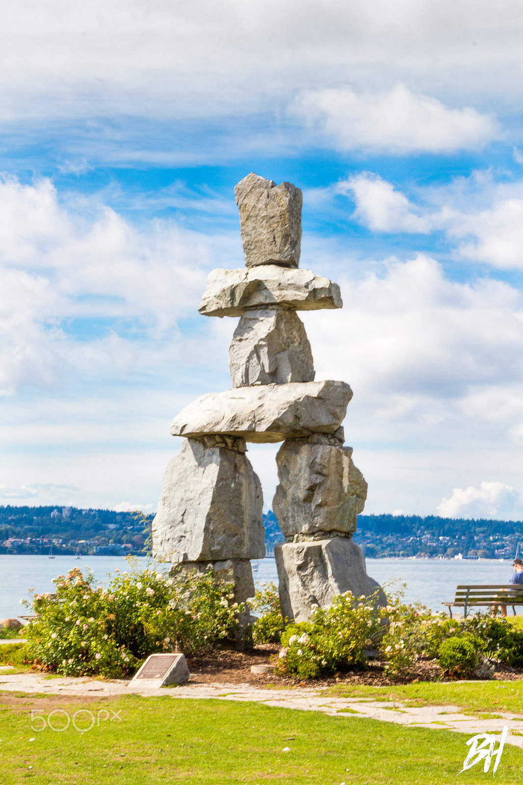 Canon EOS 700D (EOS Rebel T5i / EOS Kiss X7i) + Tamron AF 18-200mm F3.5-6.3 XR Di II LD Aspherical (IF) Macro sample photo. Inukshuk on vancouver beach photography