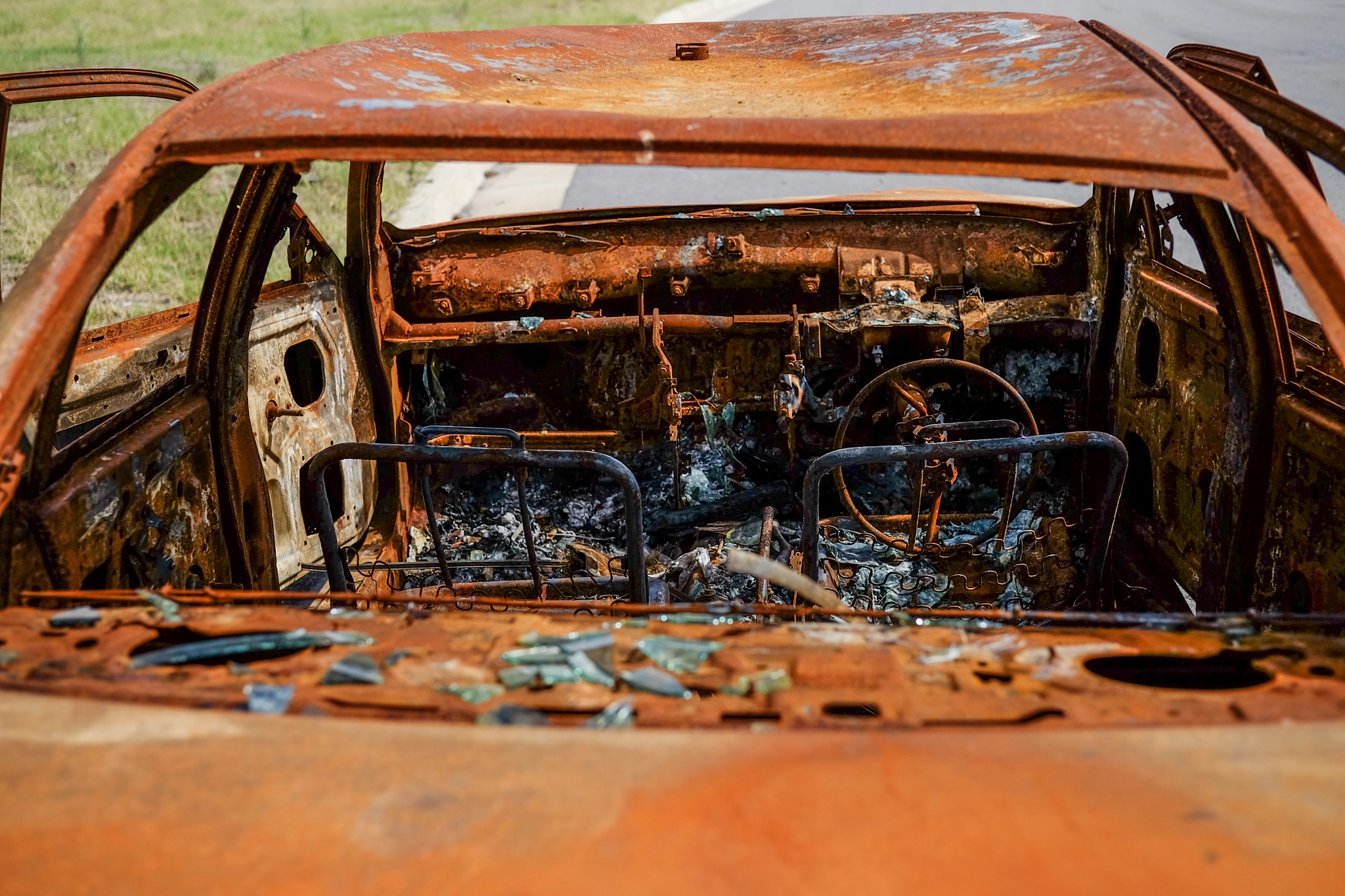 ZEISS Touit 32mm F1.8 sample photo. Death trap photography