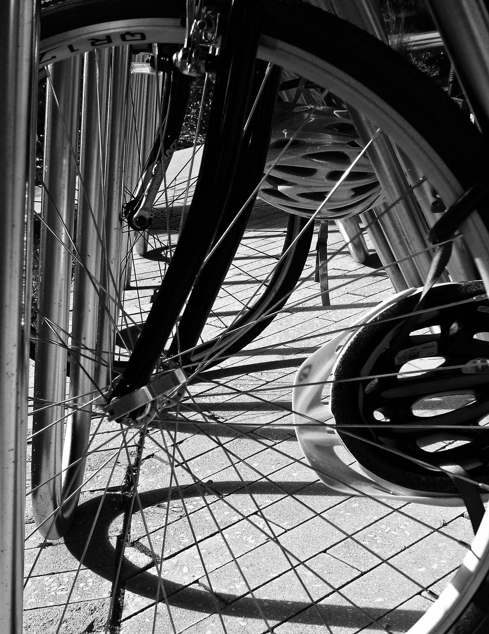 Leica D-LUX 5 sample photo. The two helmets... photography