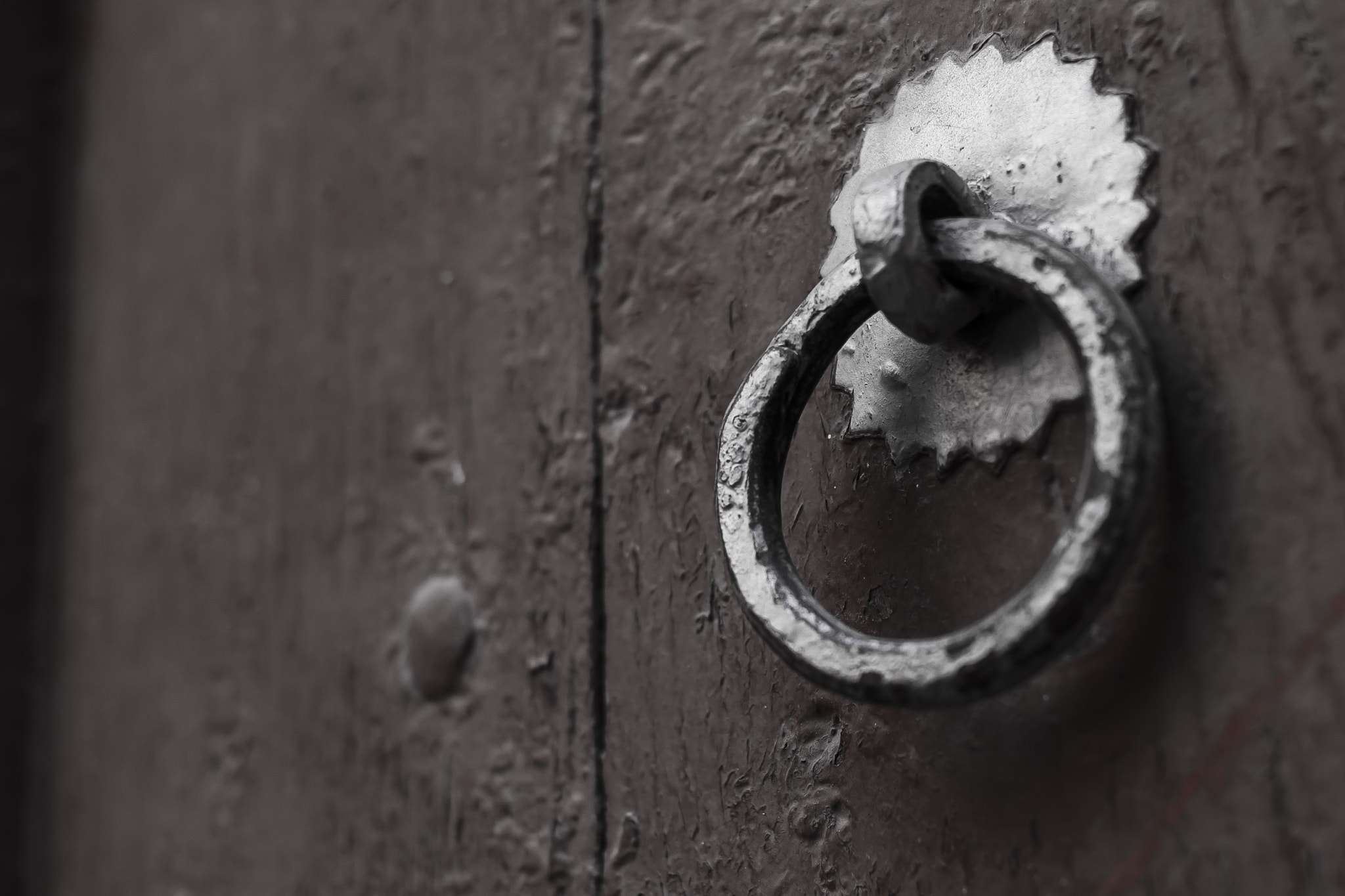 Canon EF 35mm F2 sample photo. A new year comes knocking... photography