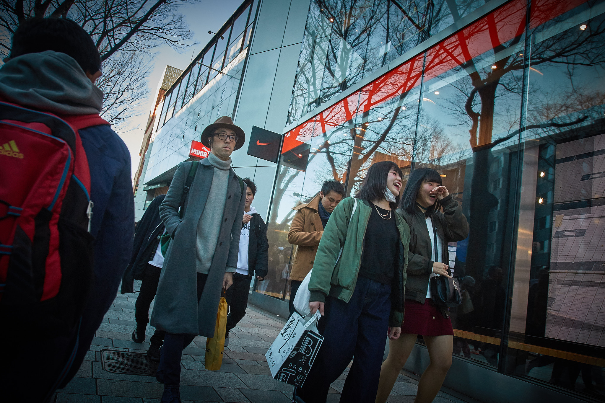 Canon EOS 70D + Canon EF 16-35mm F2.8L USM sample photo. Tokyo walk photography