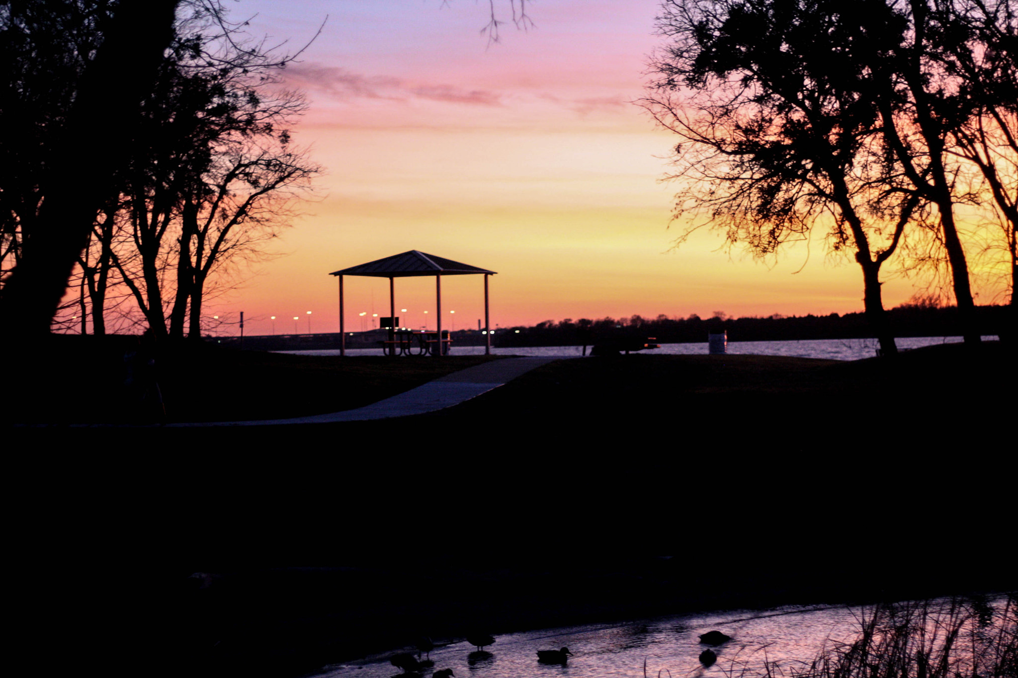 Canon EOS 1000D (EOS Digital Rebel XS / EOS Kiss F) sample photo. Rowlett sunset photography