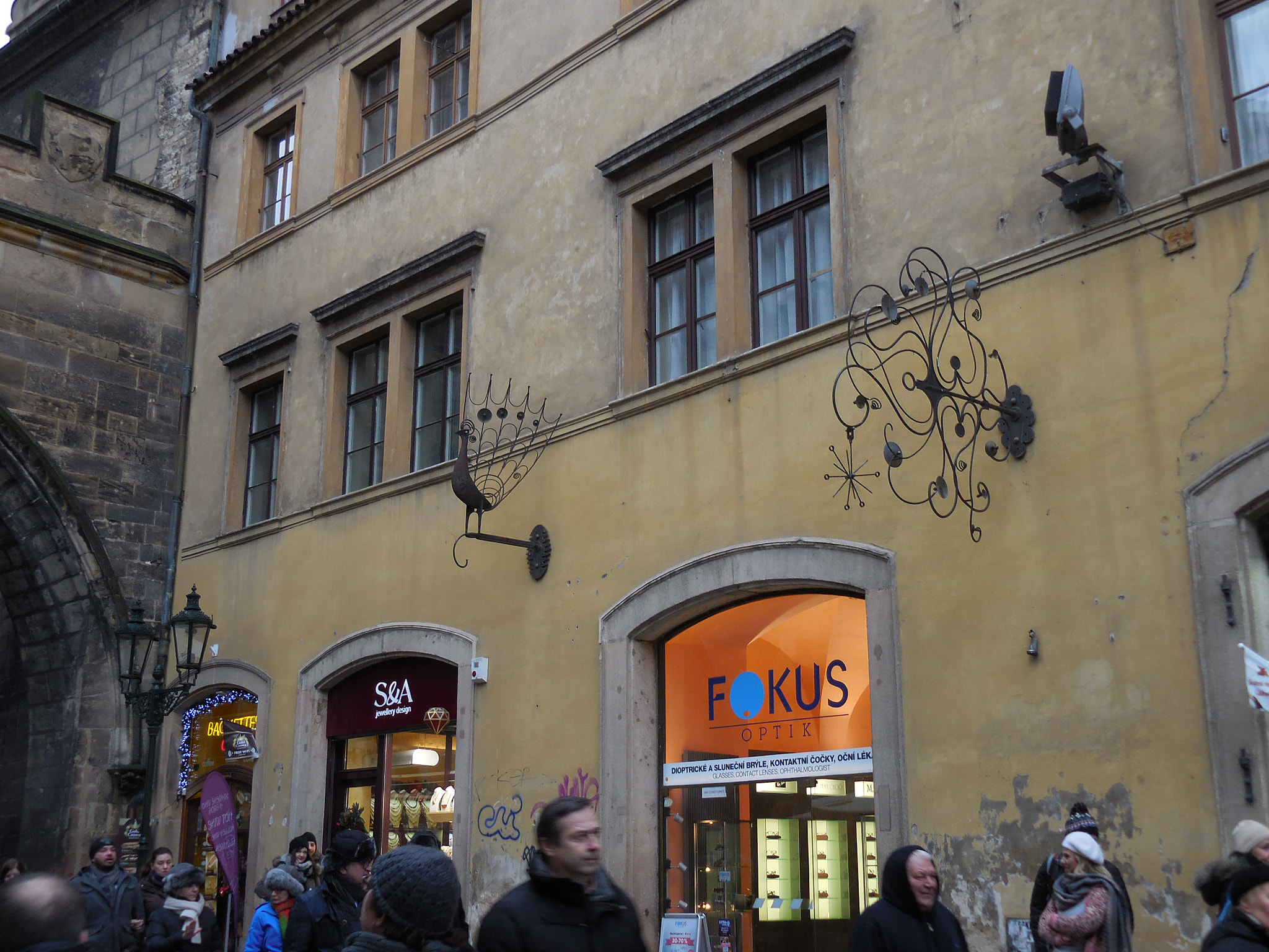 Nikon Coolpix S6800 sample photo. Prague photography