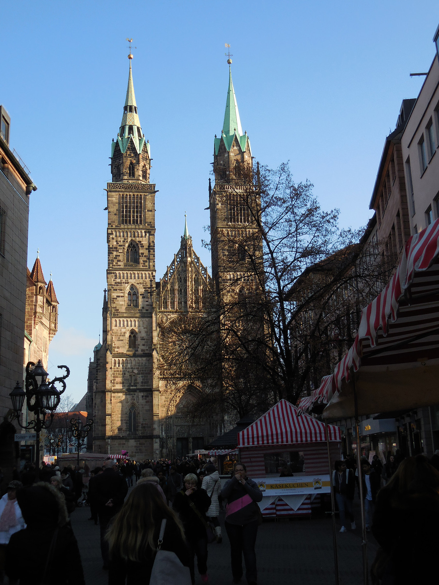 Nikon Coolpix S6800 sample photo. Nuremberg-st. lorenz photography