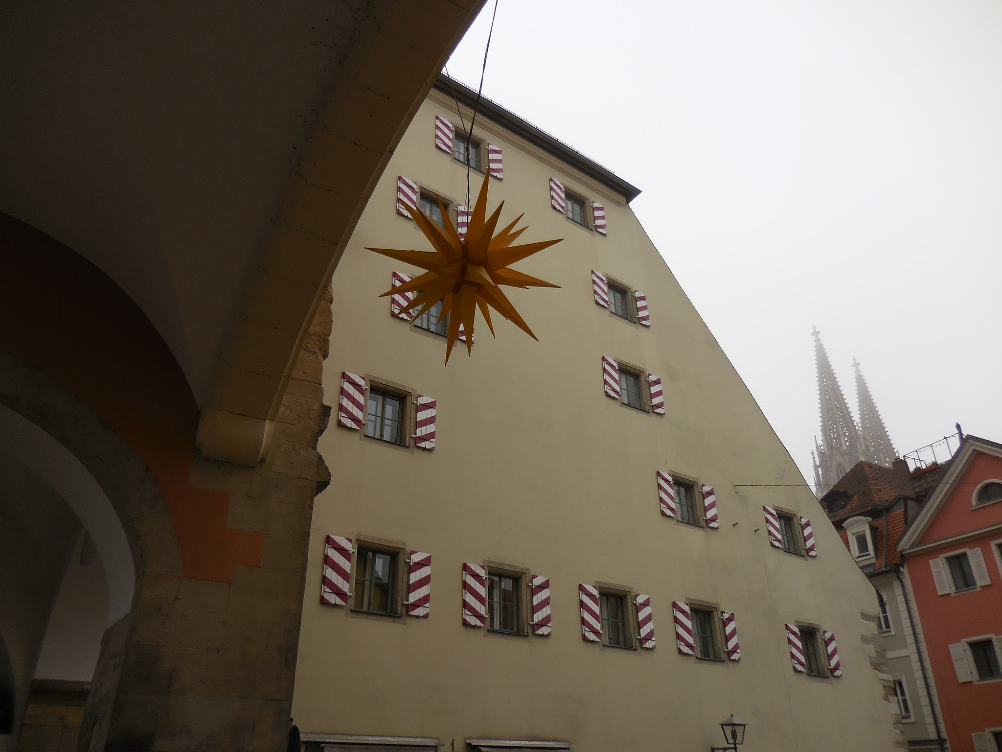 Nikon Coolpix S6800 sample photo. Regensburg photography