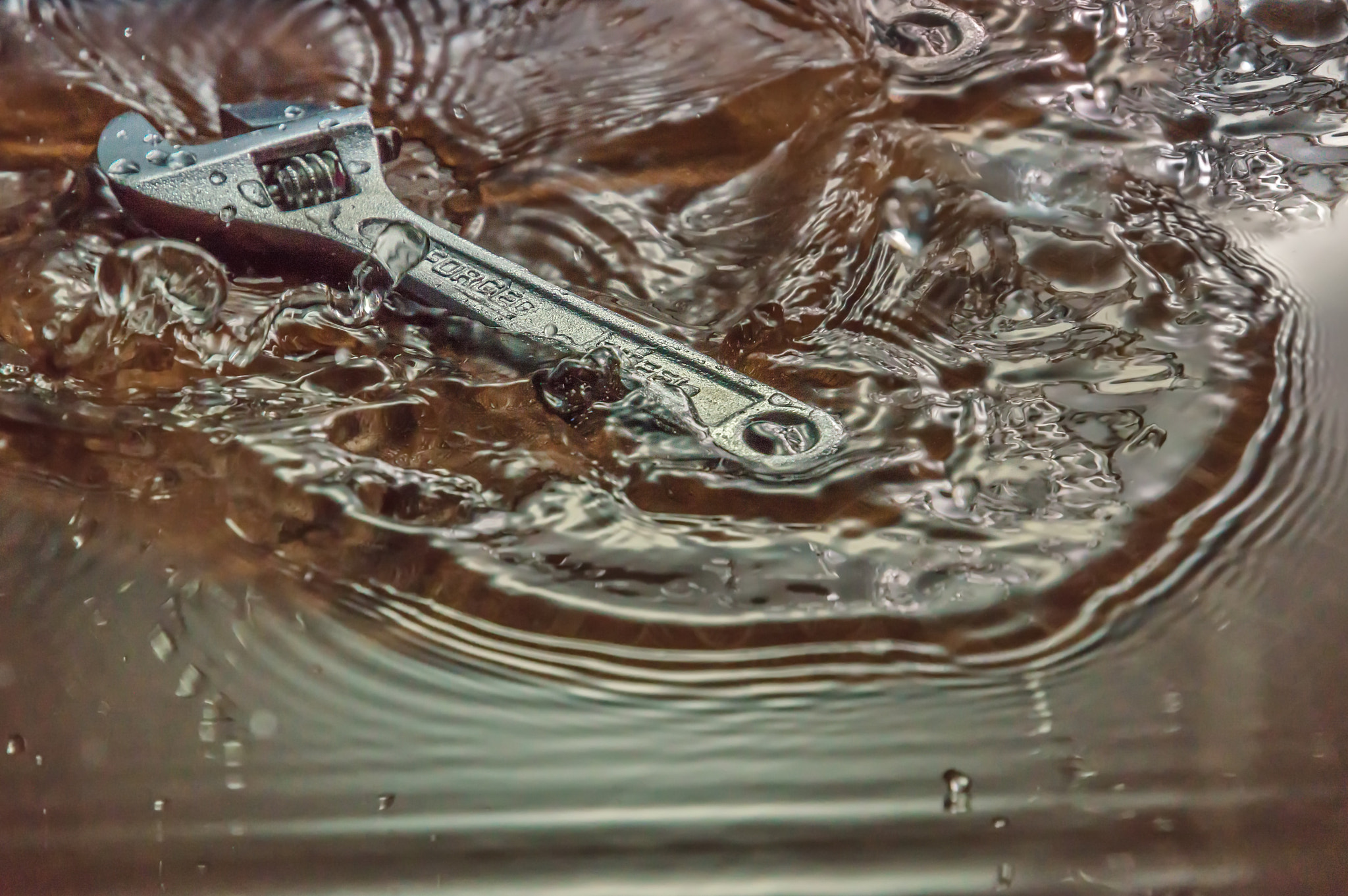 Nikon D3200 sample photo. Mechanics photography