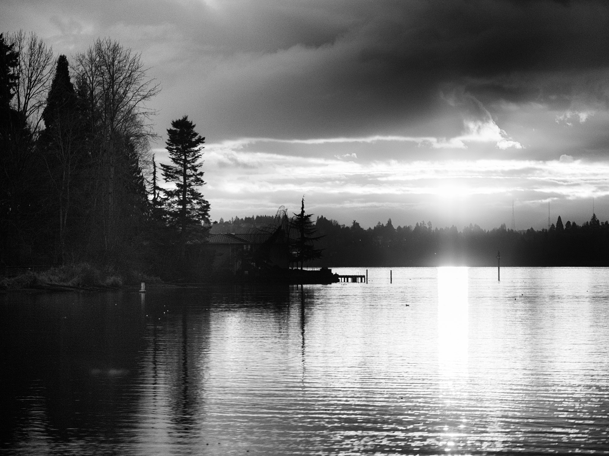 Panasonic Lumix G X Vario 35-100mm F2.8 OIS sample photo. Juanita bay sunset photography