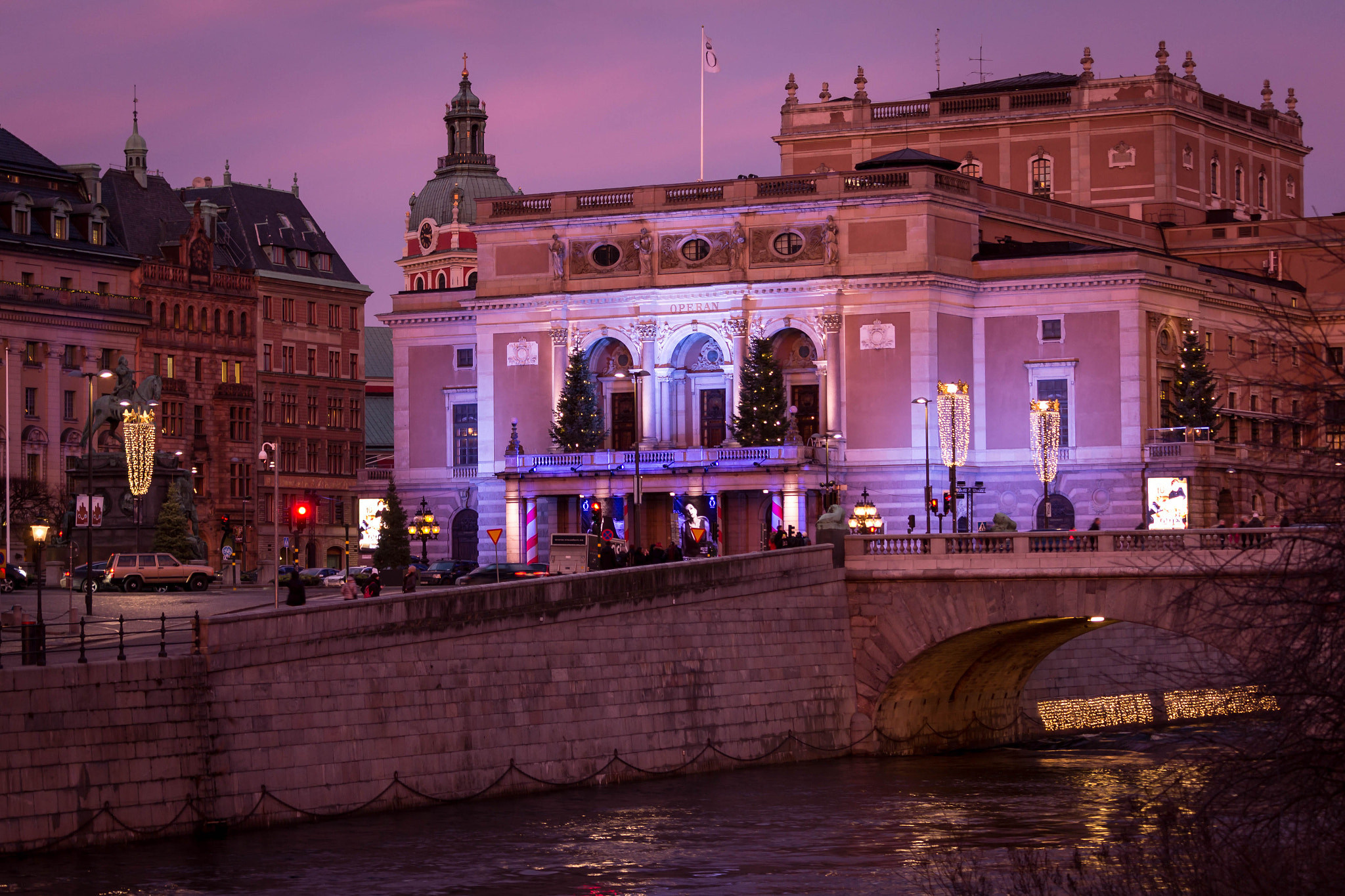 Canon EF-S 55-250mm F4-5.6 IS STM sample photo. Operan, stockholm photography