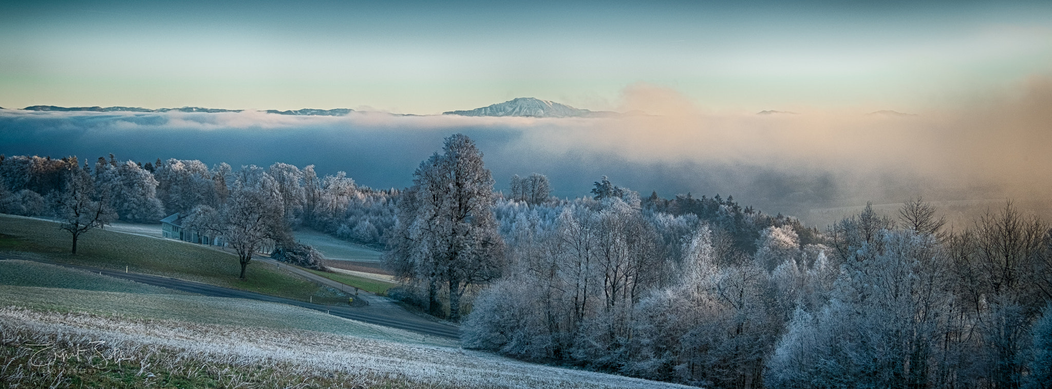 Fujifilm X-M1 + Fujifilm XF 10-24mm F4 R OIS sample photo. White frost in austria photography