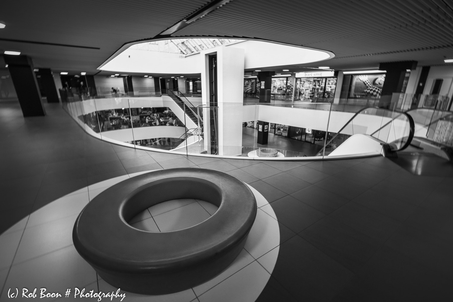 Canon EF 16-35mm F4L IS USM sample photo. Grand bazar, antwerpen 7 photography
