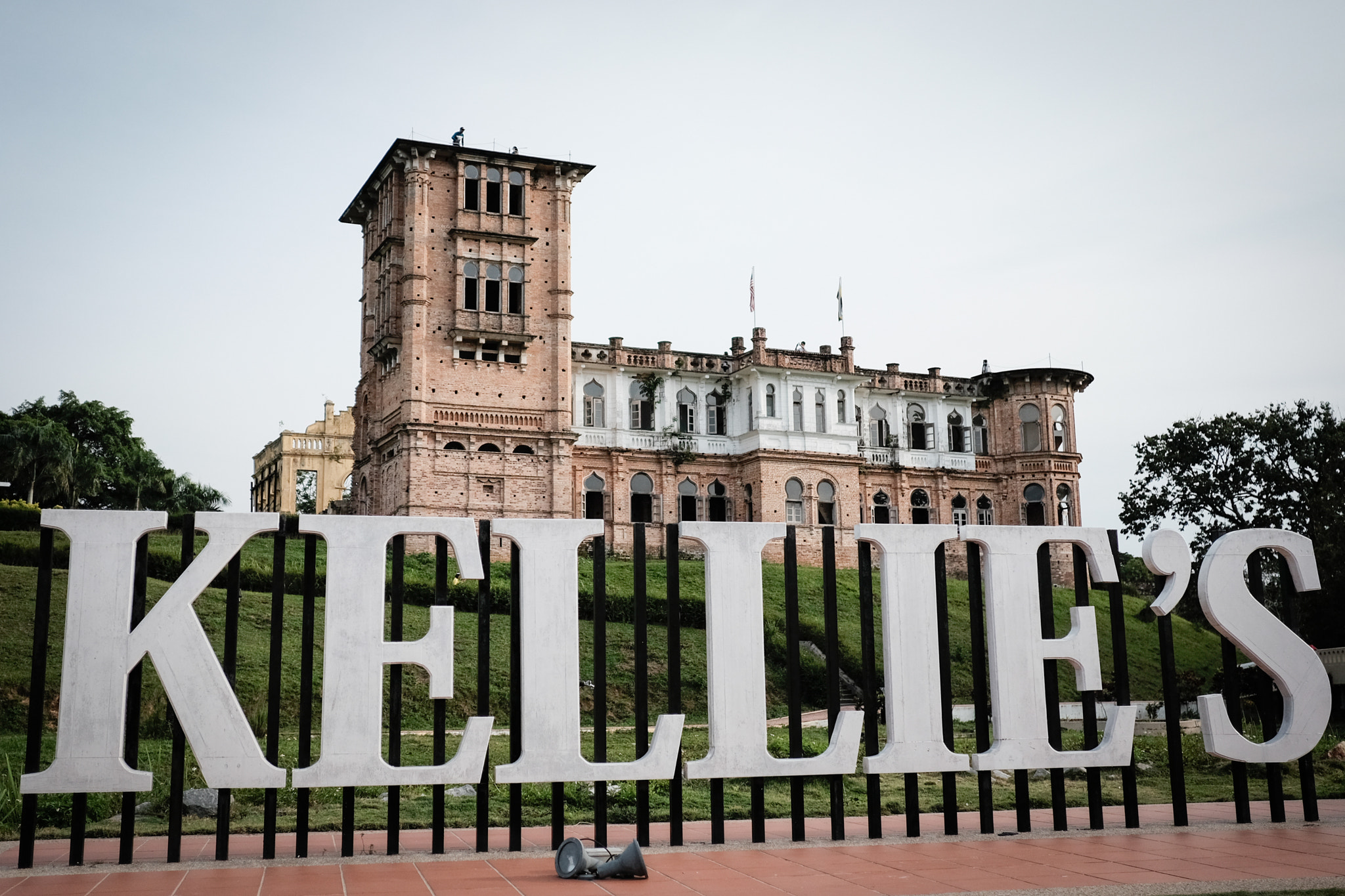 Fujifilm X-T10 + Fujifilm XF 23mm F2 R WR sample photo. Kellie's castle photography