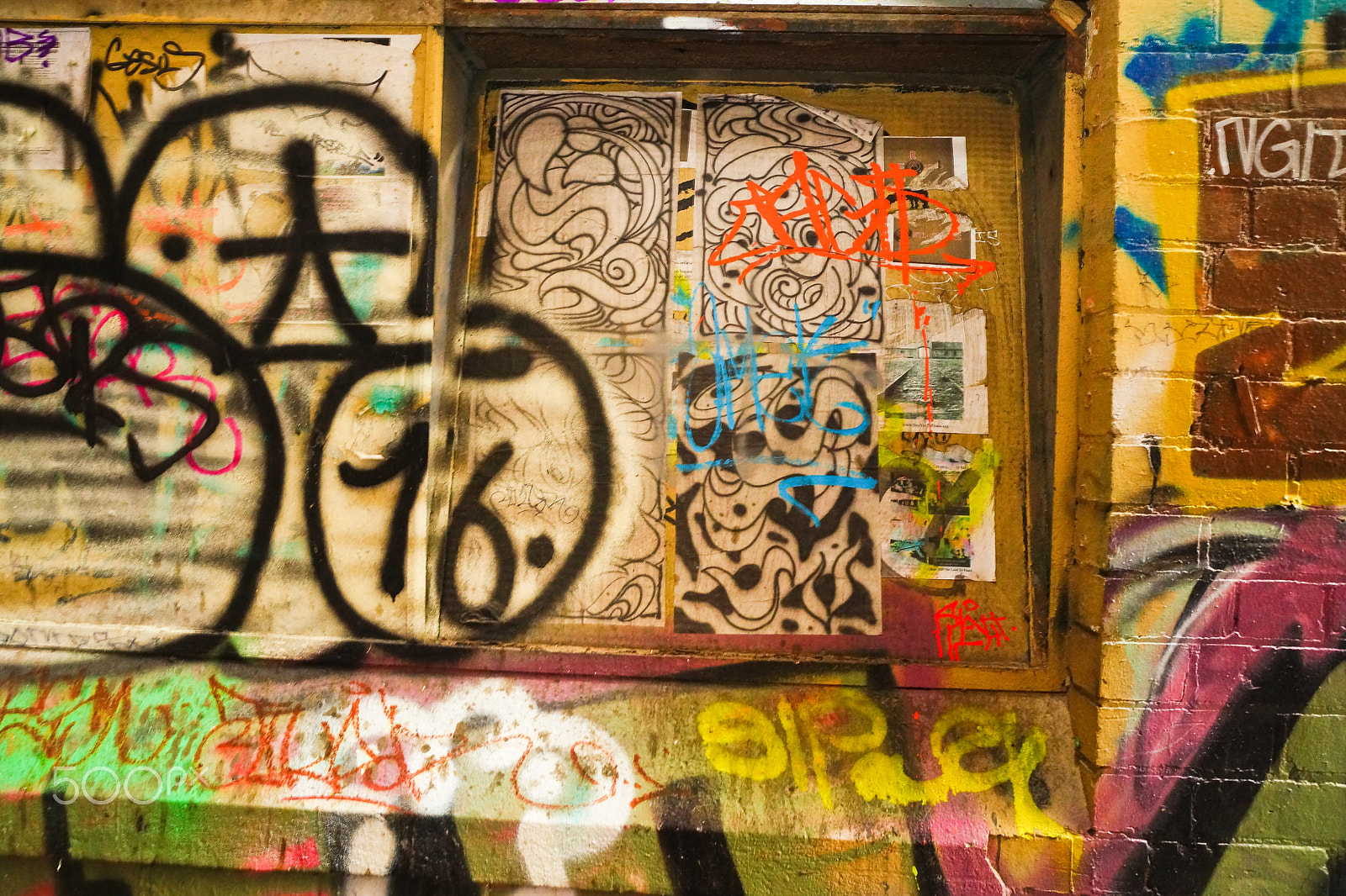 Sony SLT-A99V sample photo. Graffiti urbano/ urbanit art photography