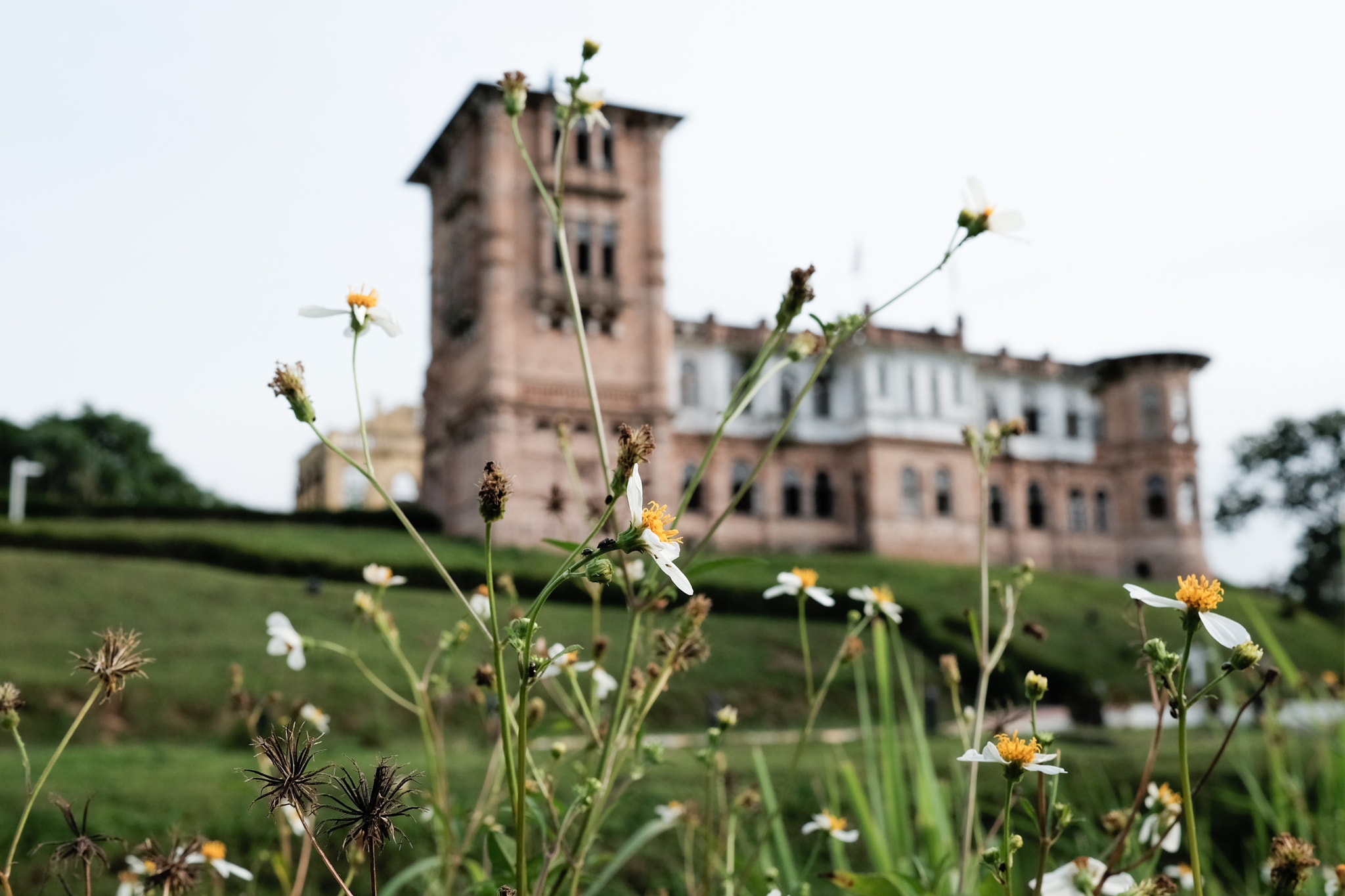 Fujifilm X-T10 + Fujifilm XF 23mm F2 R WR sample photo. Kellie's castle photography