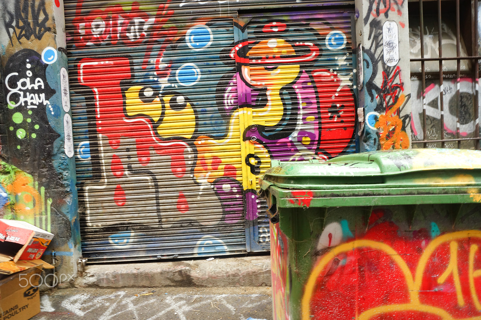 Sony a99 II sample photo. Graffiti urbano/ urbanit art photography