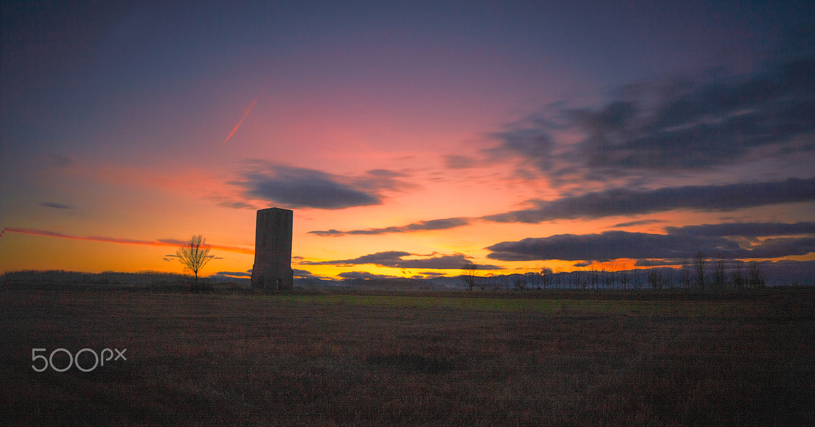 Samyang 14mm F2.8 ED AS IF UMC sample photo. The old tower photography