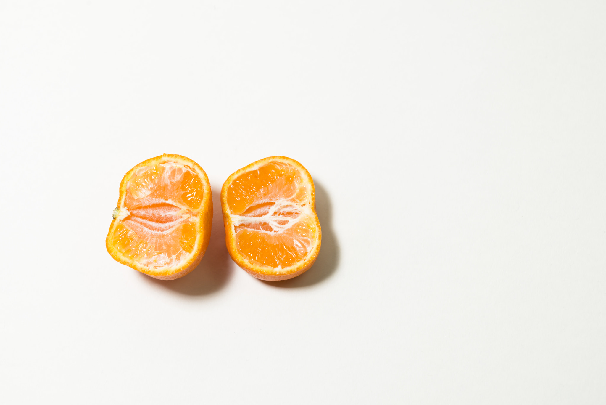 Sigma 24-70mm F2.8 EX DG Macro sample photo. Oranges a study photography