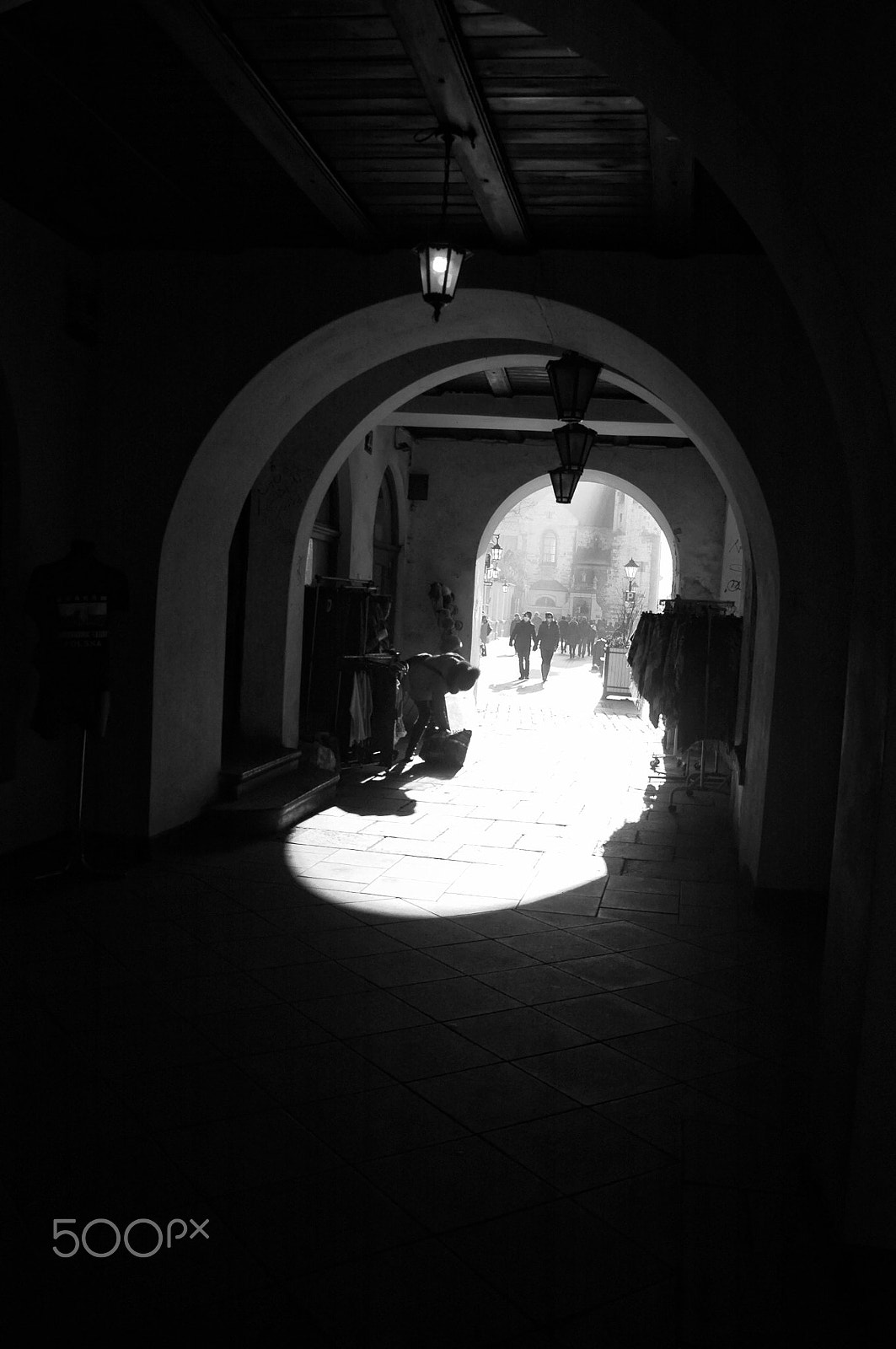 Nikon D70s sample photo. Tunnel of light photography