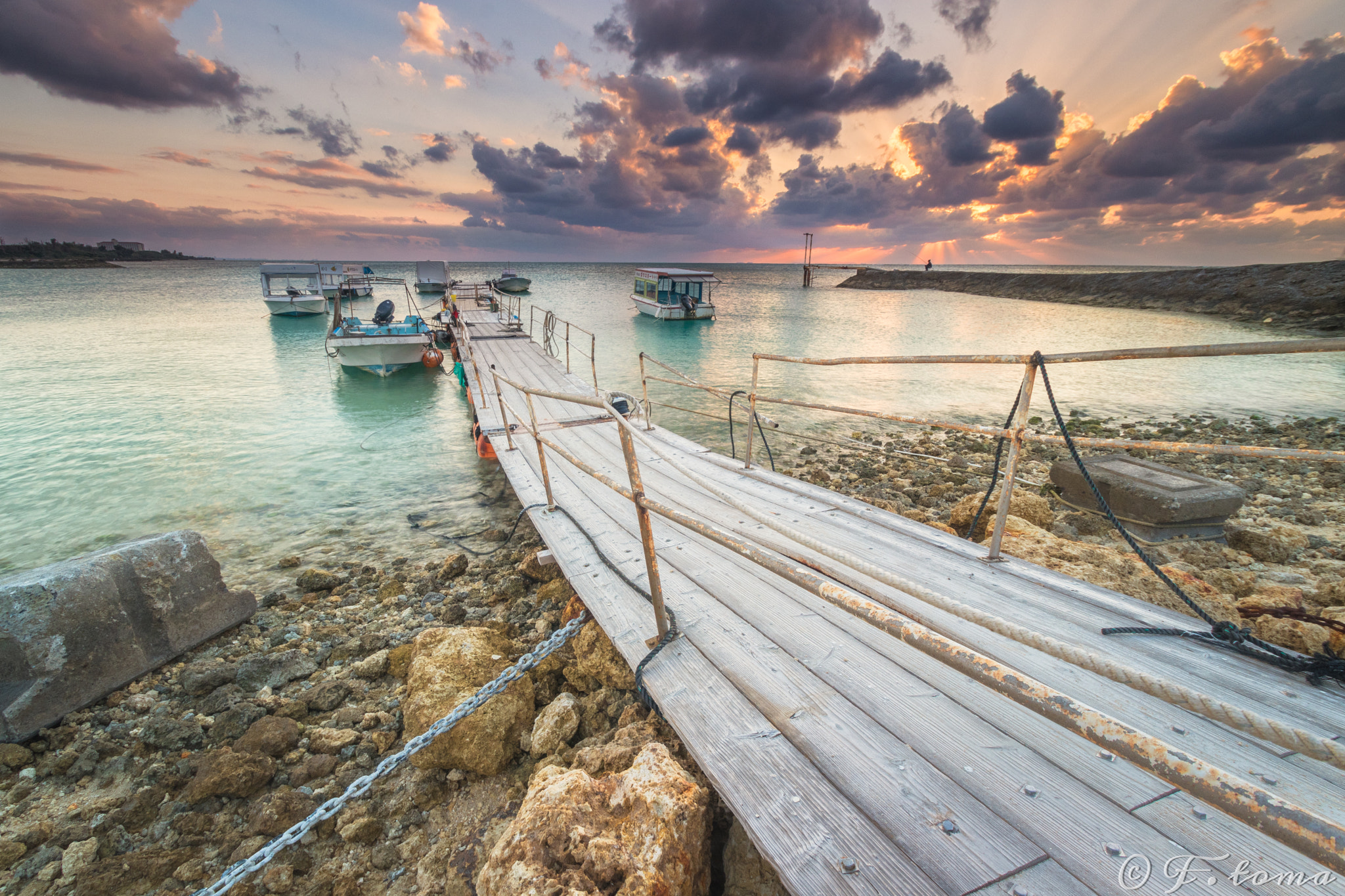 Sigma 10-20mm F3.5 EX DC HSM sample photo. The last sunset this year photography