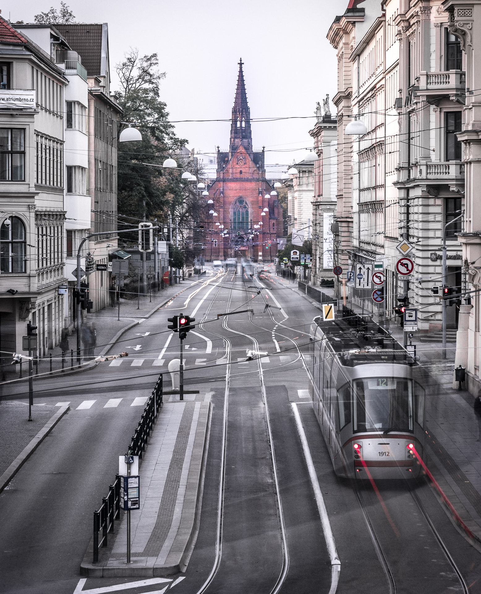Sigma 17-70mm F2.8-4 DC Macro OS HSM | C sample photo. Iconic street in brno with red church photography