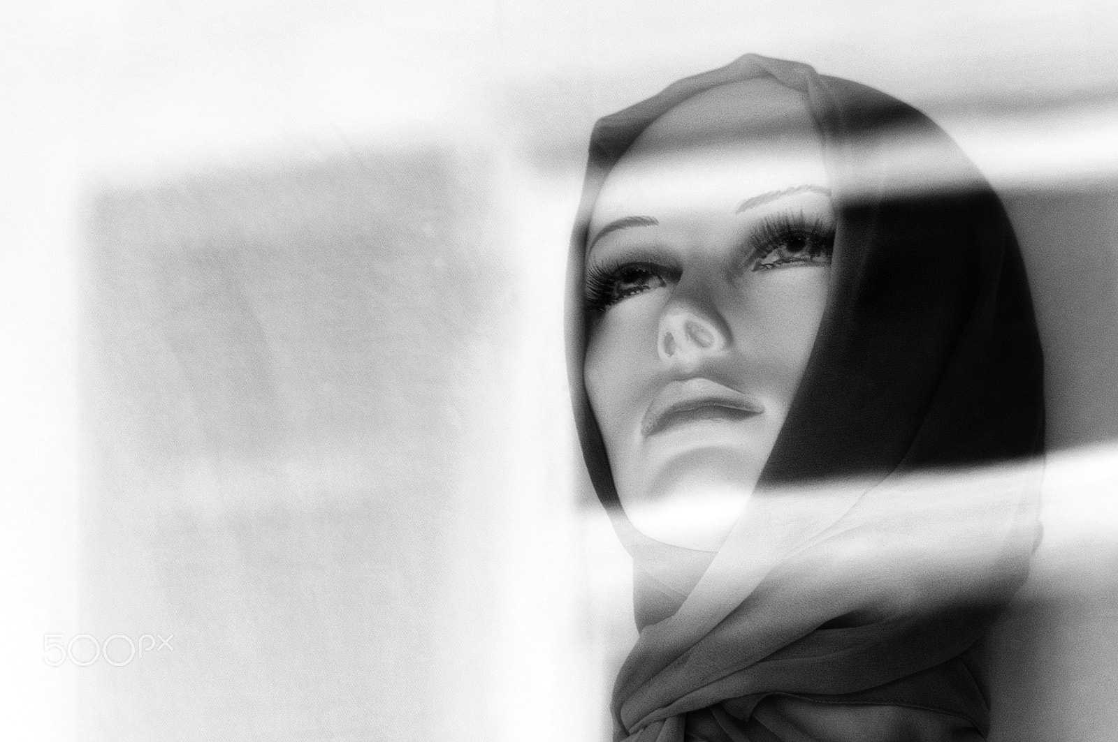 Sigma 50-150mm F2.8 EX APO DC HSM sample photo. Mannequin behind the window photography
