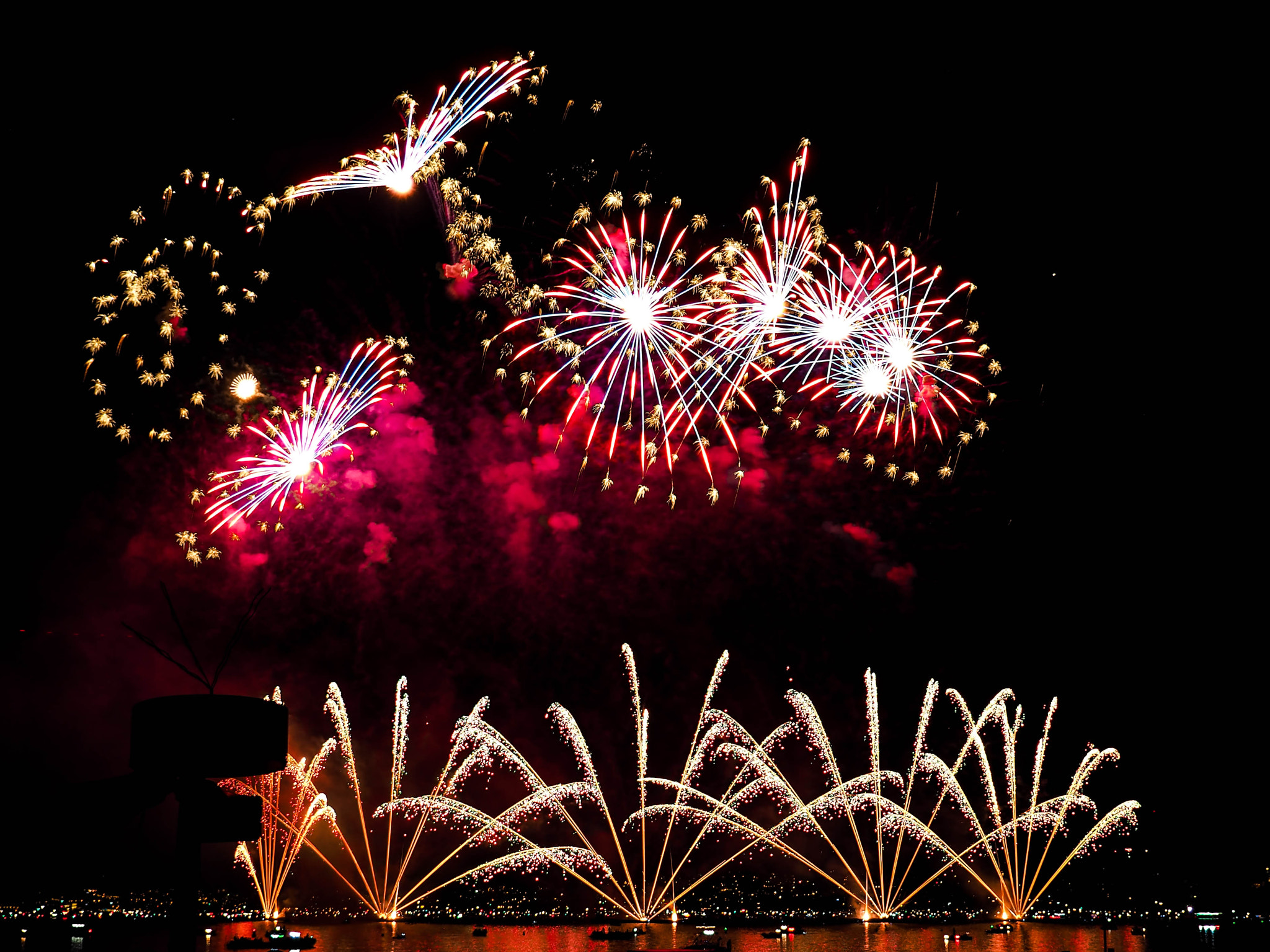 Panasonic Lumix G X Vario 12-35mm F2.8 ASPH Power OIS sample photo. Happynewyear photography