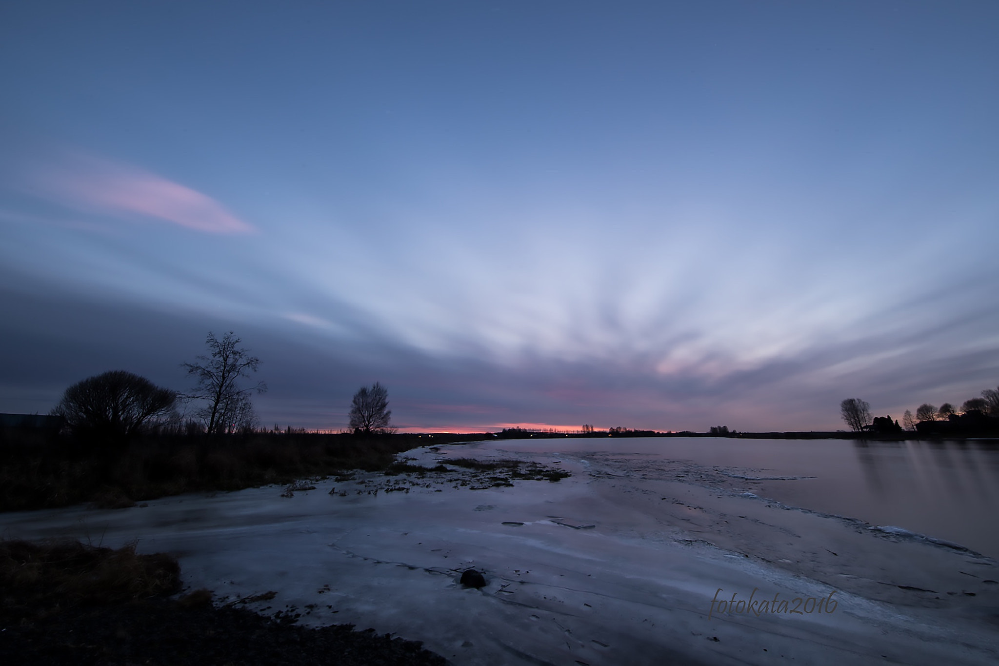 Canon EF 11-24mm F4L USM sample photo. Happy new year photography