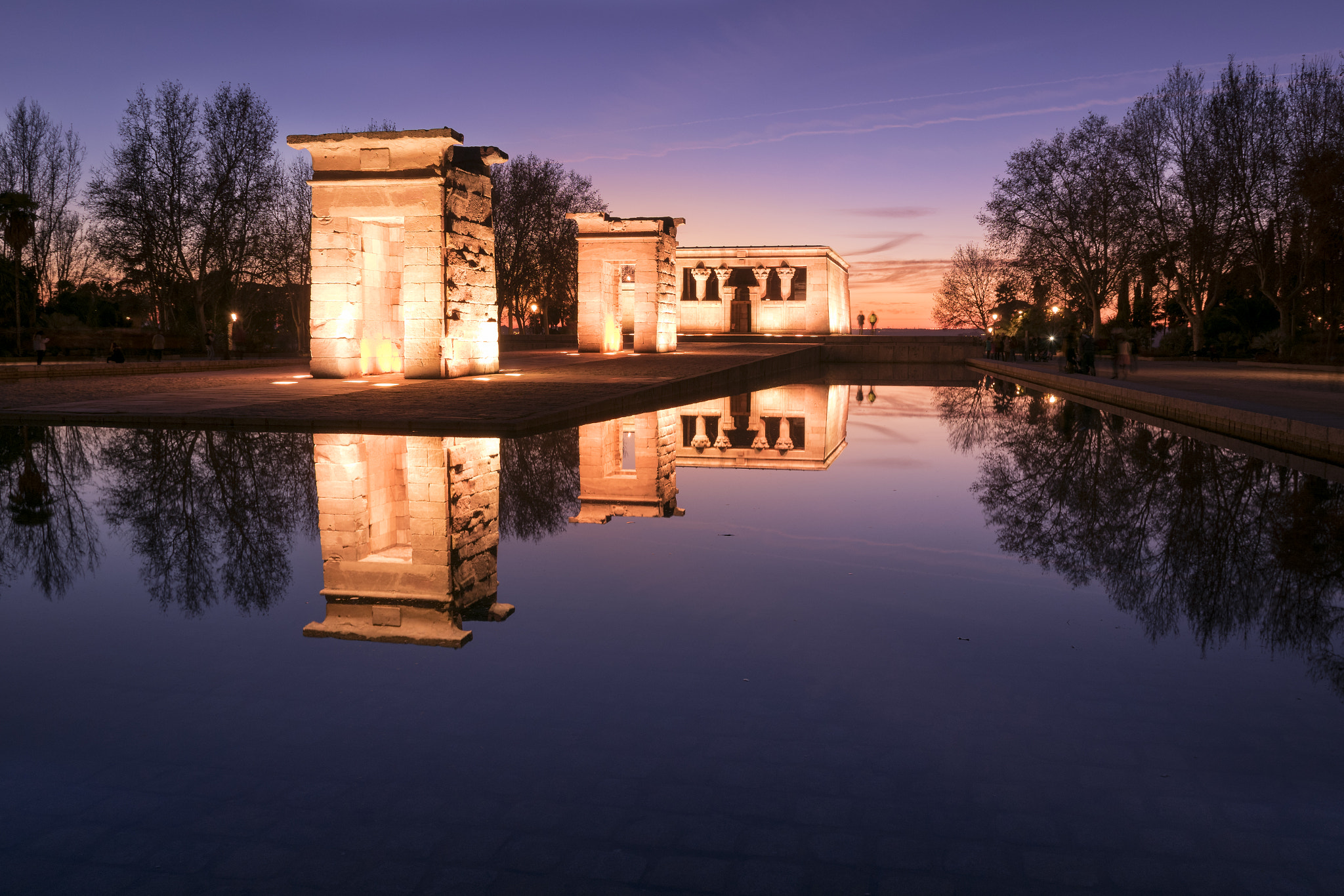 Sigma 17-70mm F2.8-4 DC Macro OS HSM | C sample photo. Templo de debod photography