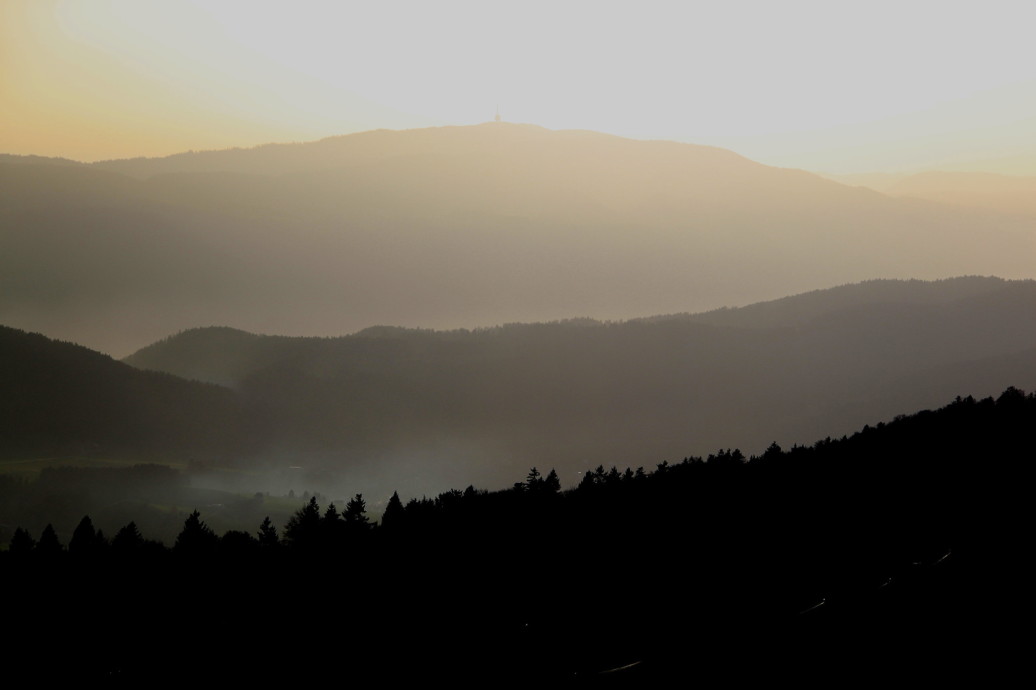 Canon EF-S 18-200mm F3.5-5.6 IS sample photo. Sunset over chasseral - swiss - jura bernois photography