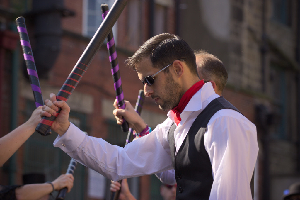 Canon EOS 550D (EOS Rebel T2i / EOS Kiss X4) sample photo. Morris dancers at otley folk festival photography