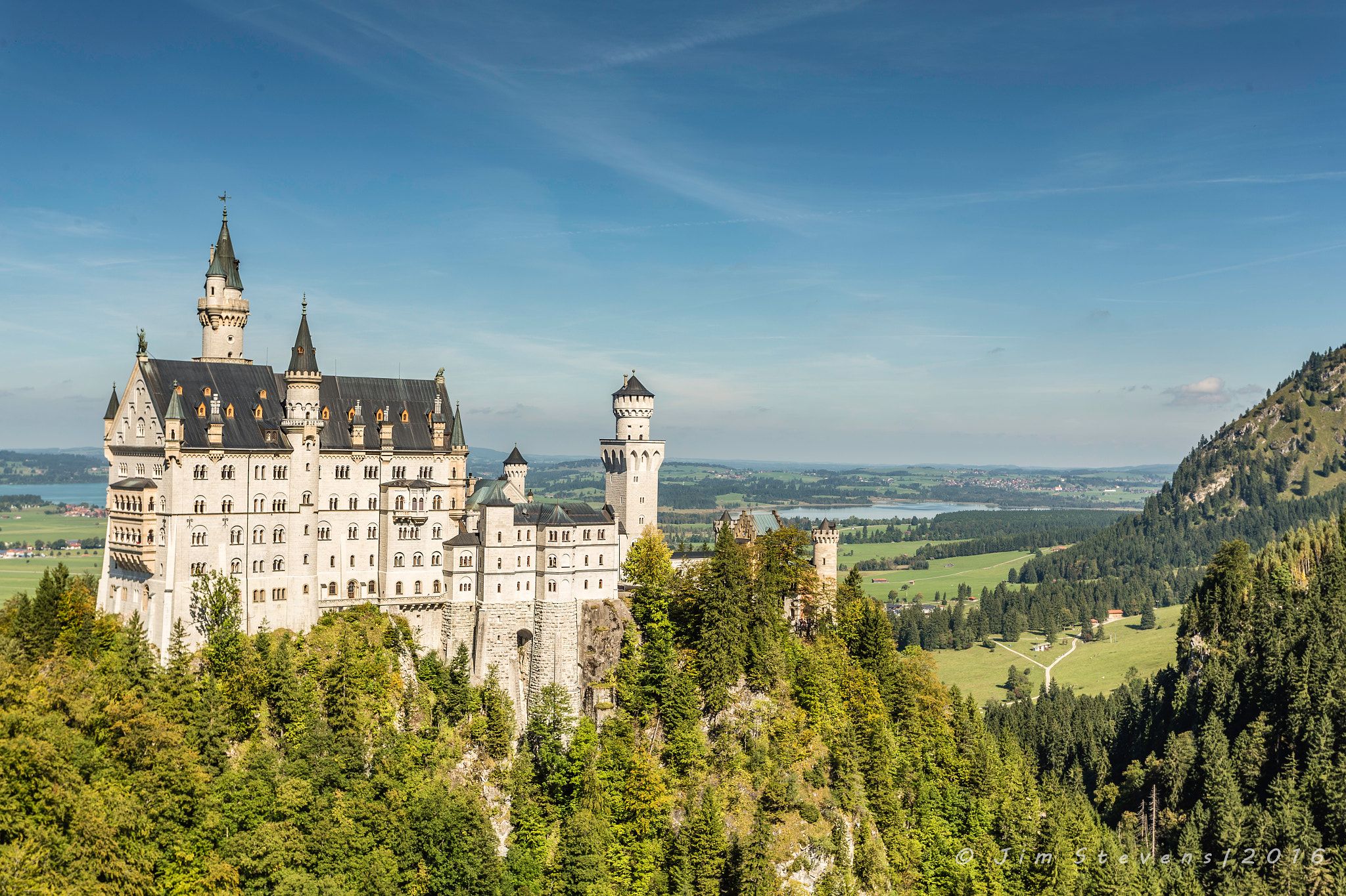 Canon EOS-1D X + Canon EF 17-40mm F4L USM sample photo. Neuschwanstein castle photography