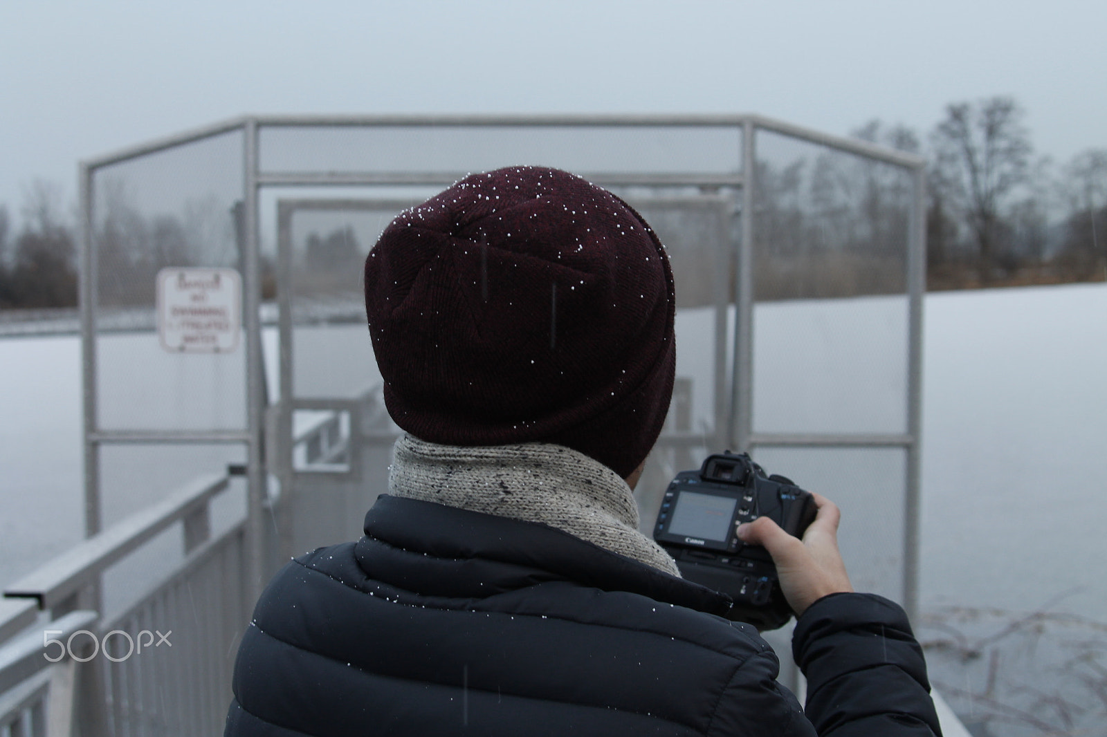 Canon EF 28-105mm f/3.5-4.5 USM sample photo. Into the cold photography