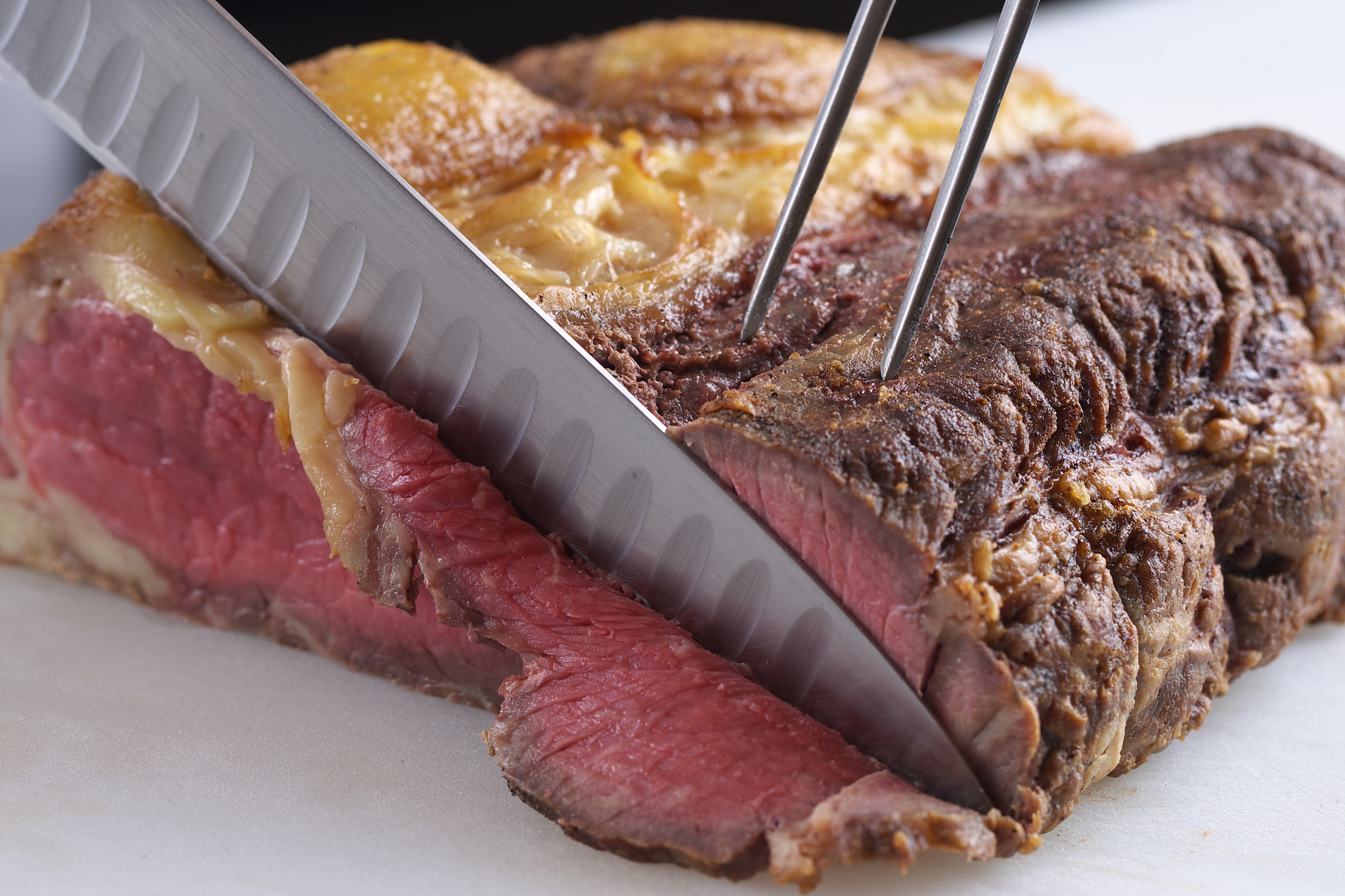 Canon EOS-1D Mark III sample photo. Roast beef photography