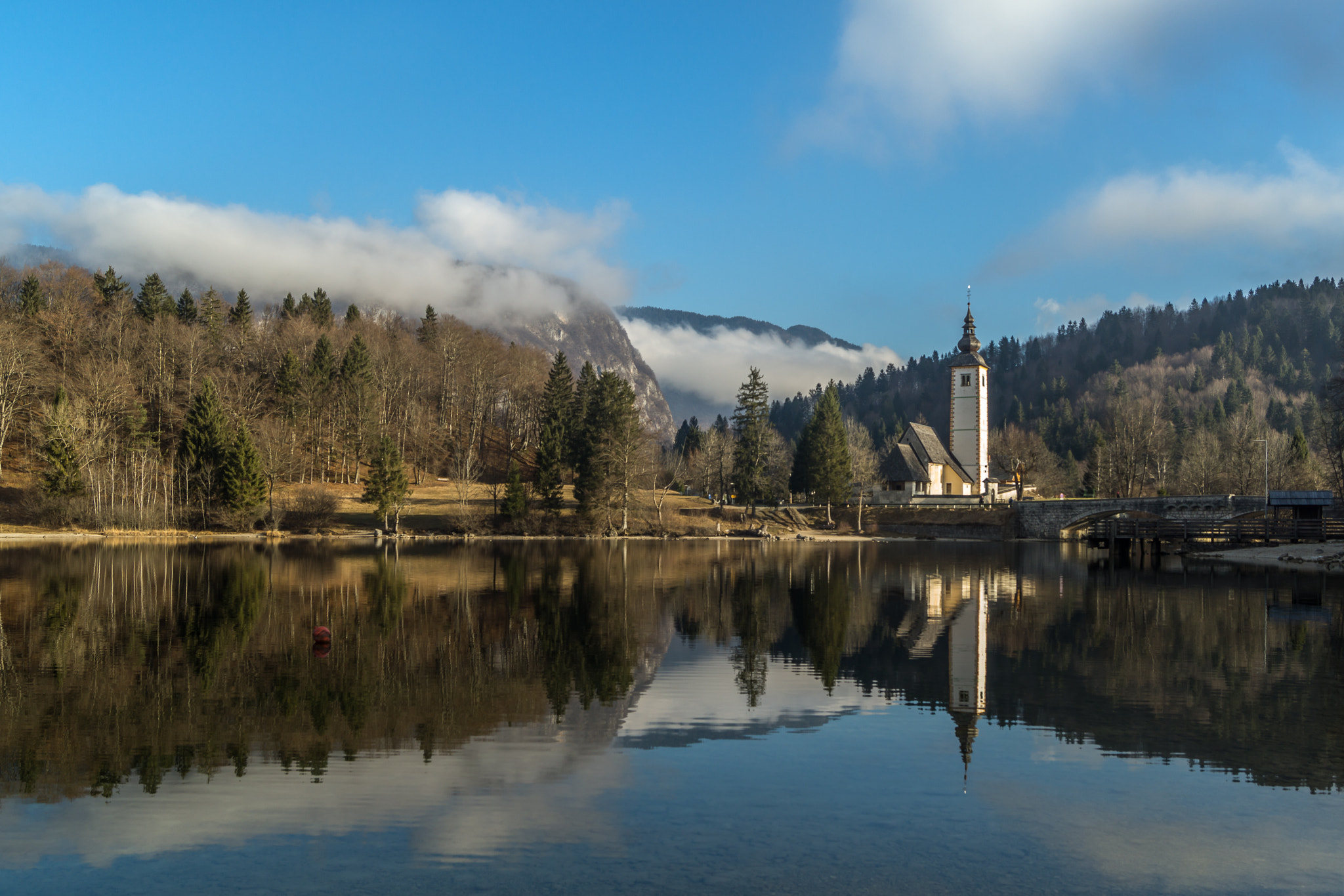 Sony SLT-A77 + Sony DT 18-55mm F3.5-5.6 SAM sample photo. Morning photography