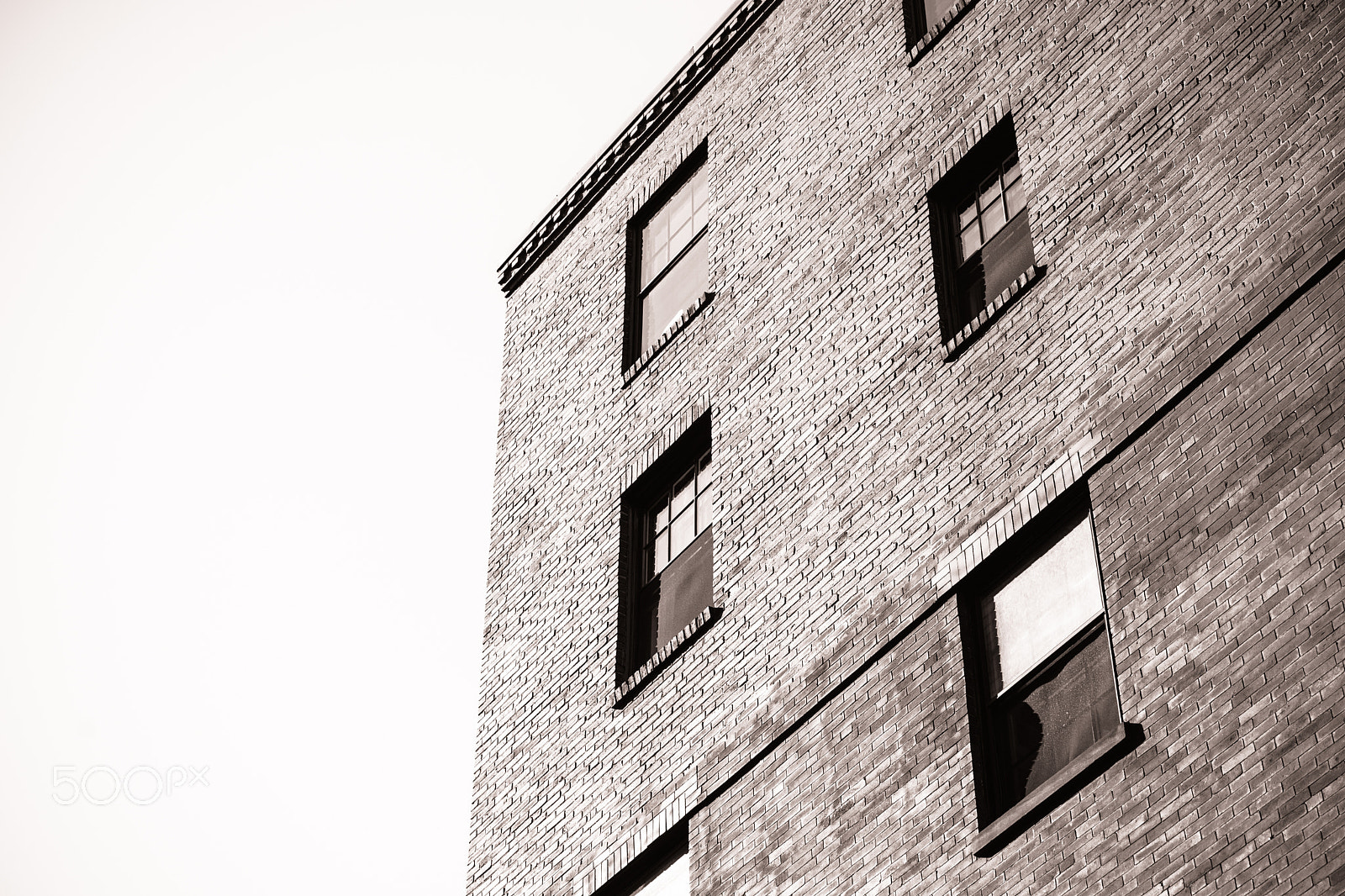 Tamron SP 70-300mm F4-5.6 Di USD sample photo. View of skyscraper windows photography