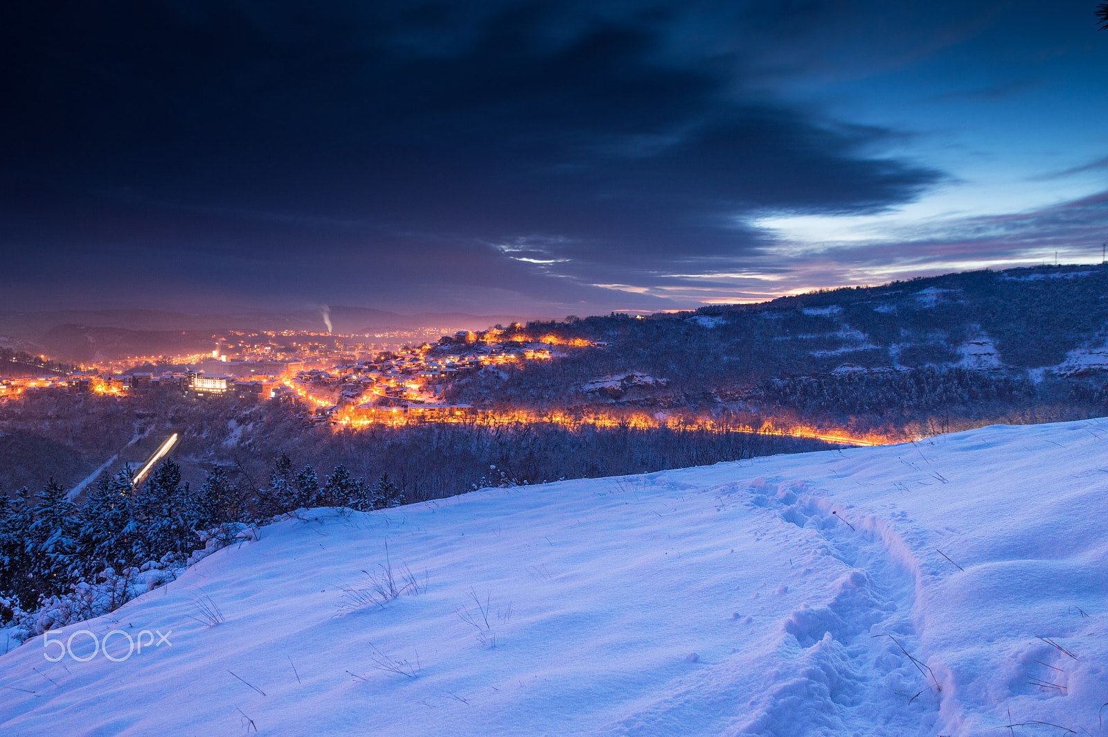 Nikon D3200 sample photo. Path to the city photography