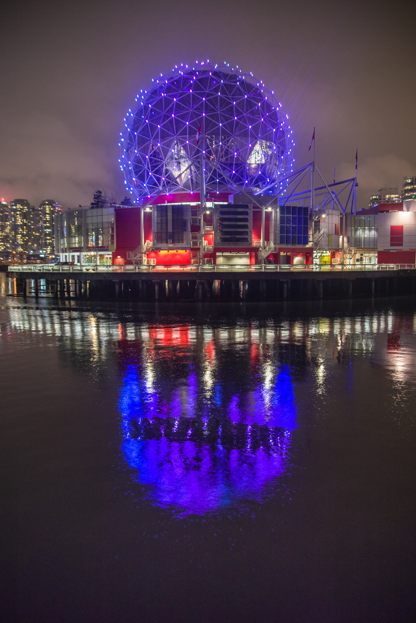 Pentax K-1 sample photo. Sphere under the rain science world vancouver photography