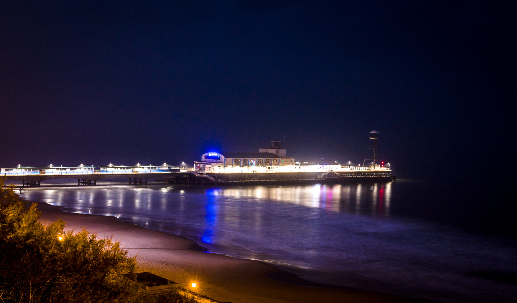 Sony a7S + Sony Vario-Tessar T* FE 16-35mm F4 ZA OSS sample photo. Bournemouth photography