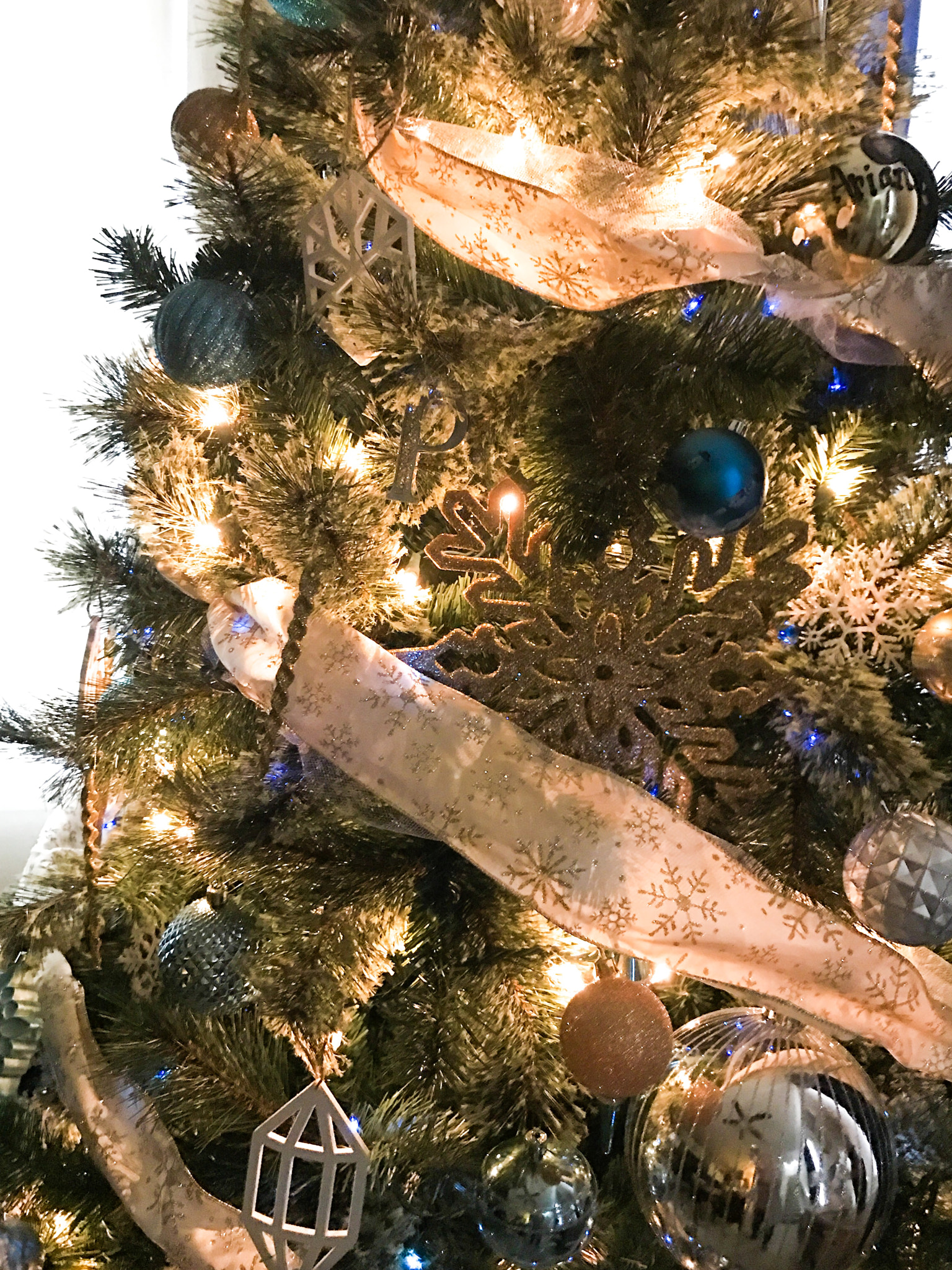 Apple iPhone 7 Plus sample photo. Merry christmas photography