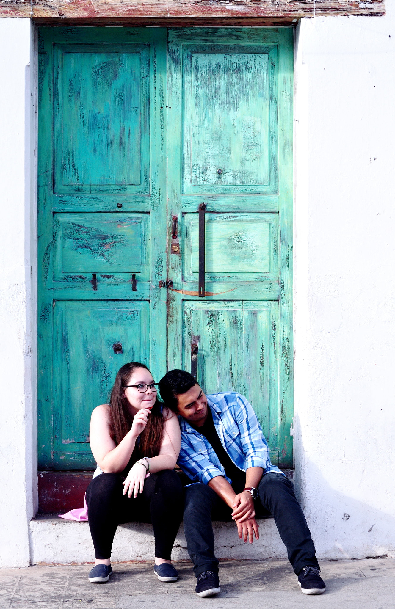 Nikon D5000 sample photo. The door photography