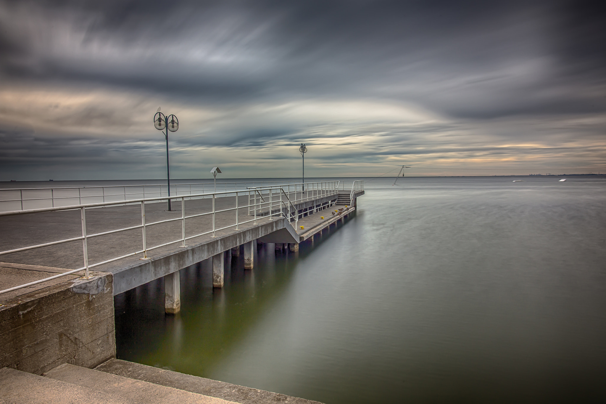 Sigma 17-35mm f/2.8-4 EX DG Aspherical HSM sample photo. Gdynia photography