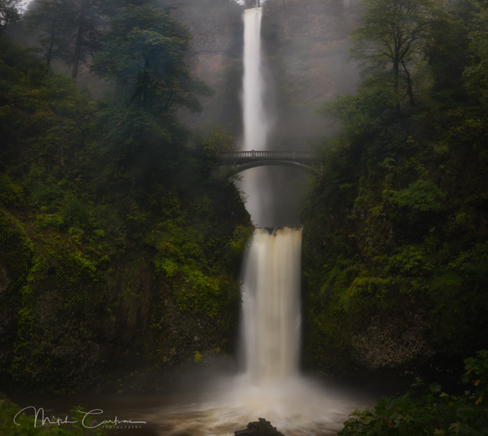 Nikon AF-S Nikkor 18-35mm F3.5-4.5G ED sample photo. Multnomah falls high flow photography