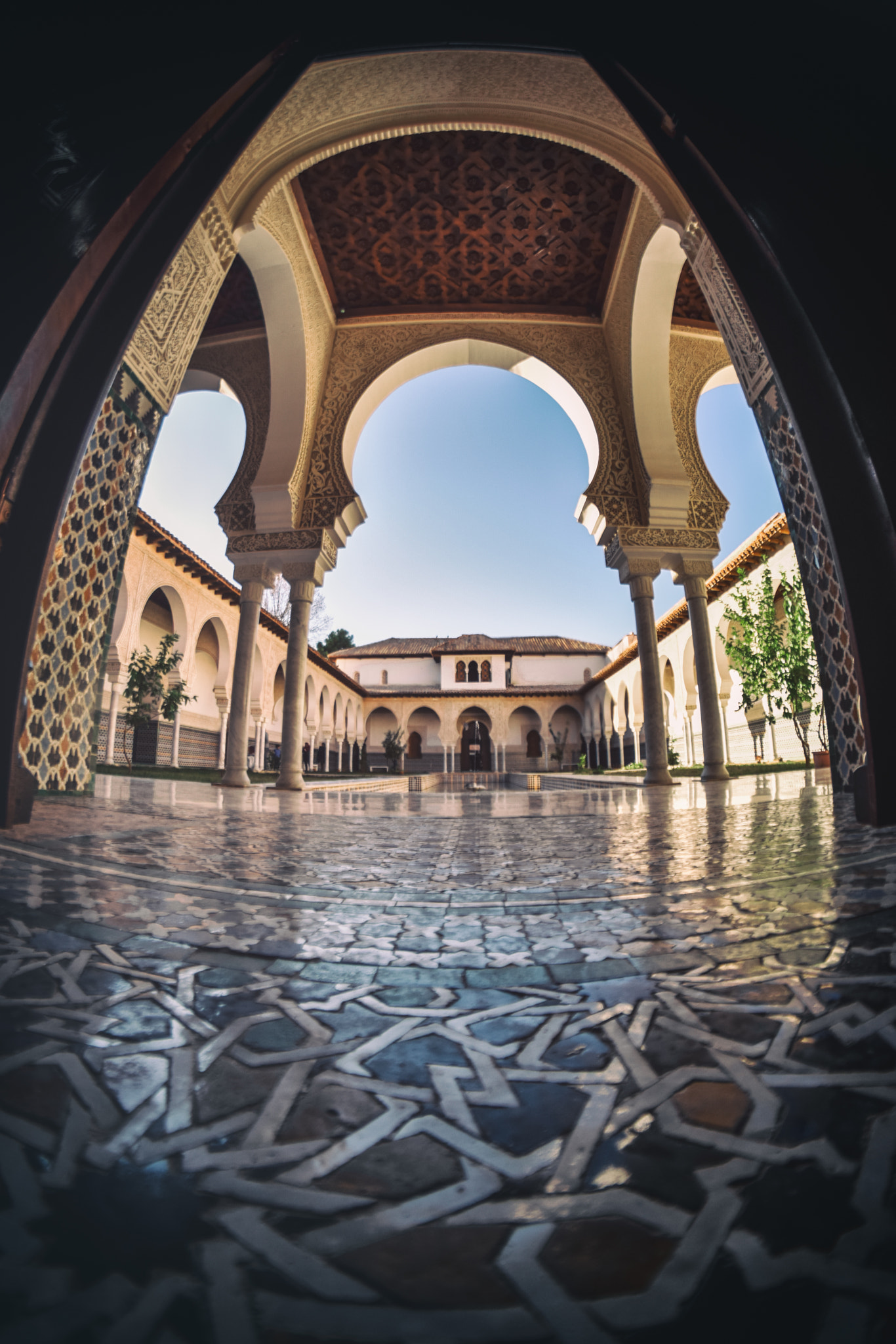 Nikon D5300 + Samyang 8mm F3.5 Aspherical IF MC Fisheye sample photo. Palais el mechouar photography