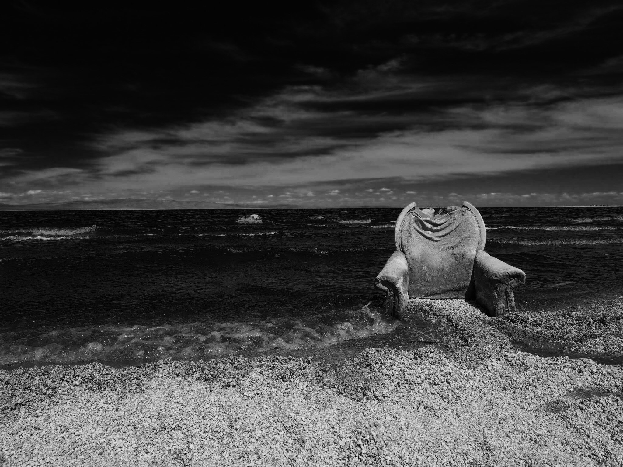 Olympus OM-D E-M10 + OLYMPUS M.12mm F2.0 sample photo. Ghost chair photography