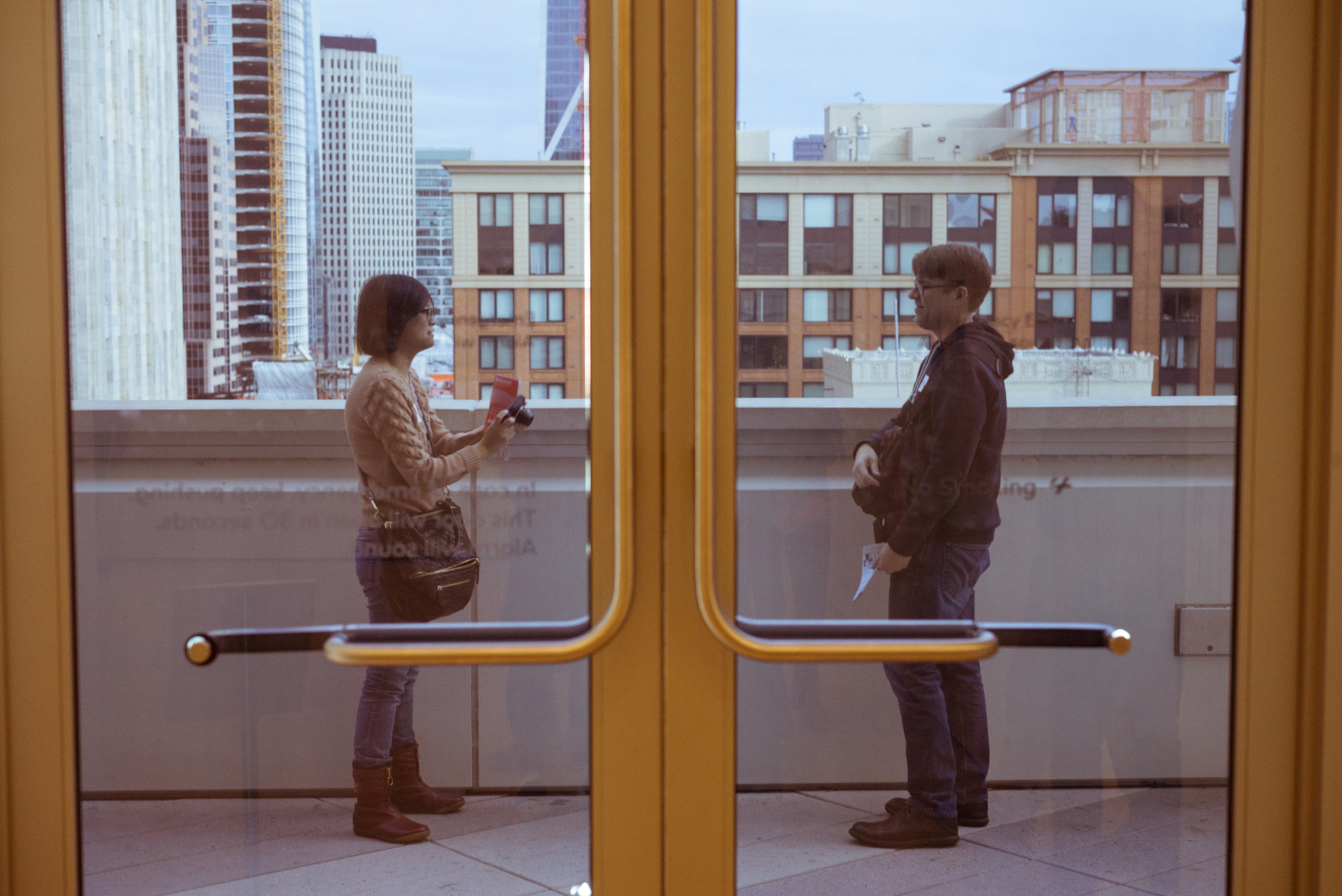 Leica APO-Summicron-M 50mm F2 ASPH sample photo. Symmetry in the relationship photography