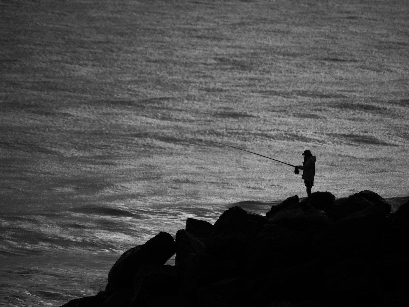 Panasonic Lumix DMC-GH4 + LEICA DG 100-400/F4.0-6.3 sample photo. Burleigh heads 2 photography