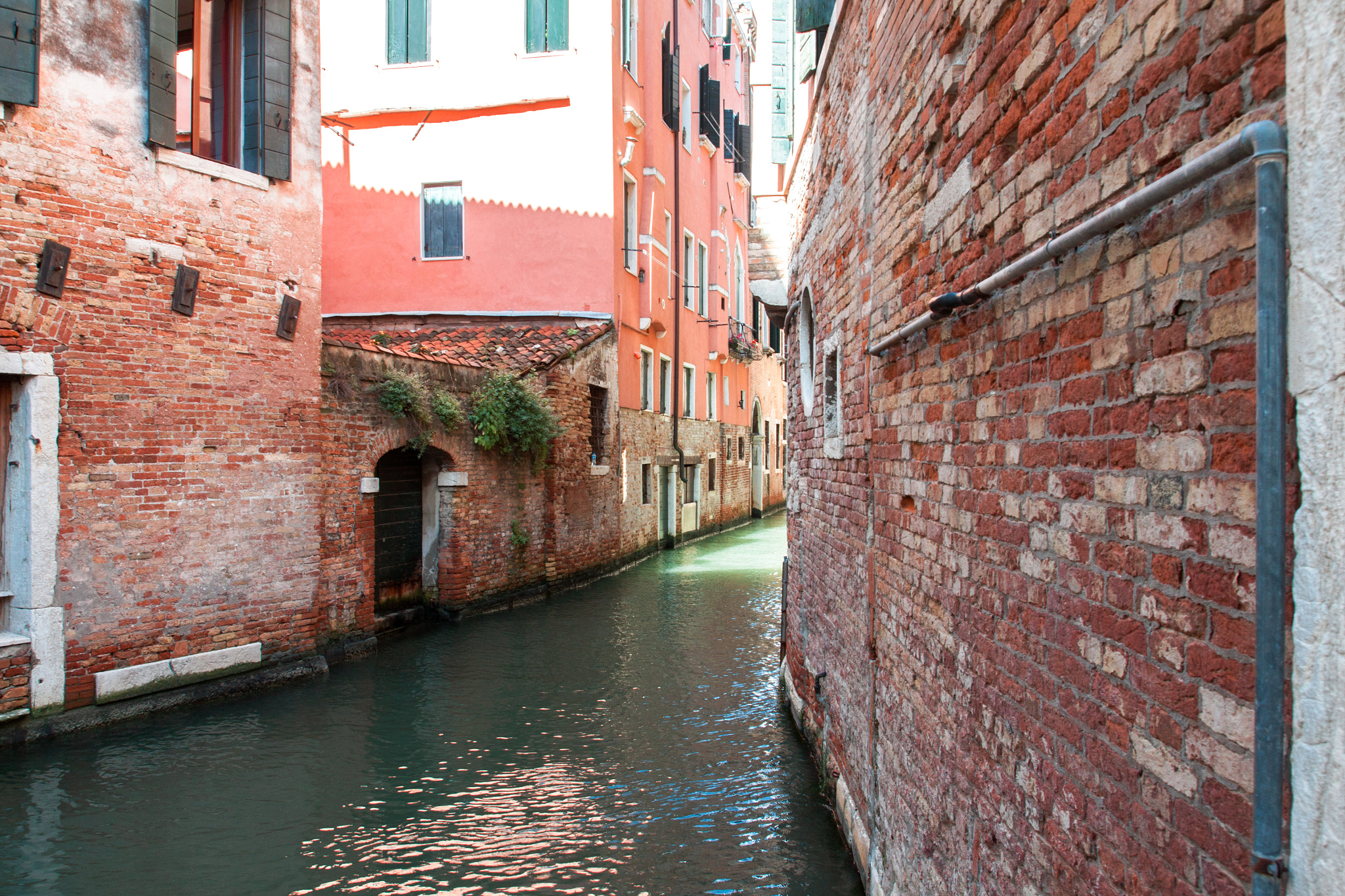 Canon EOS 50D sample photo. Watery streets photography