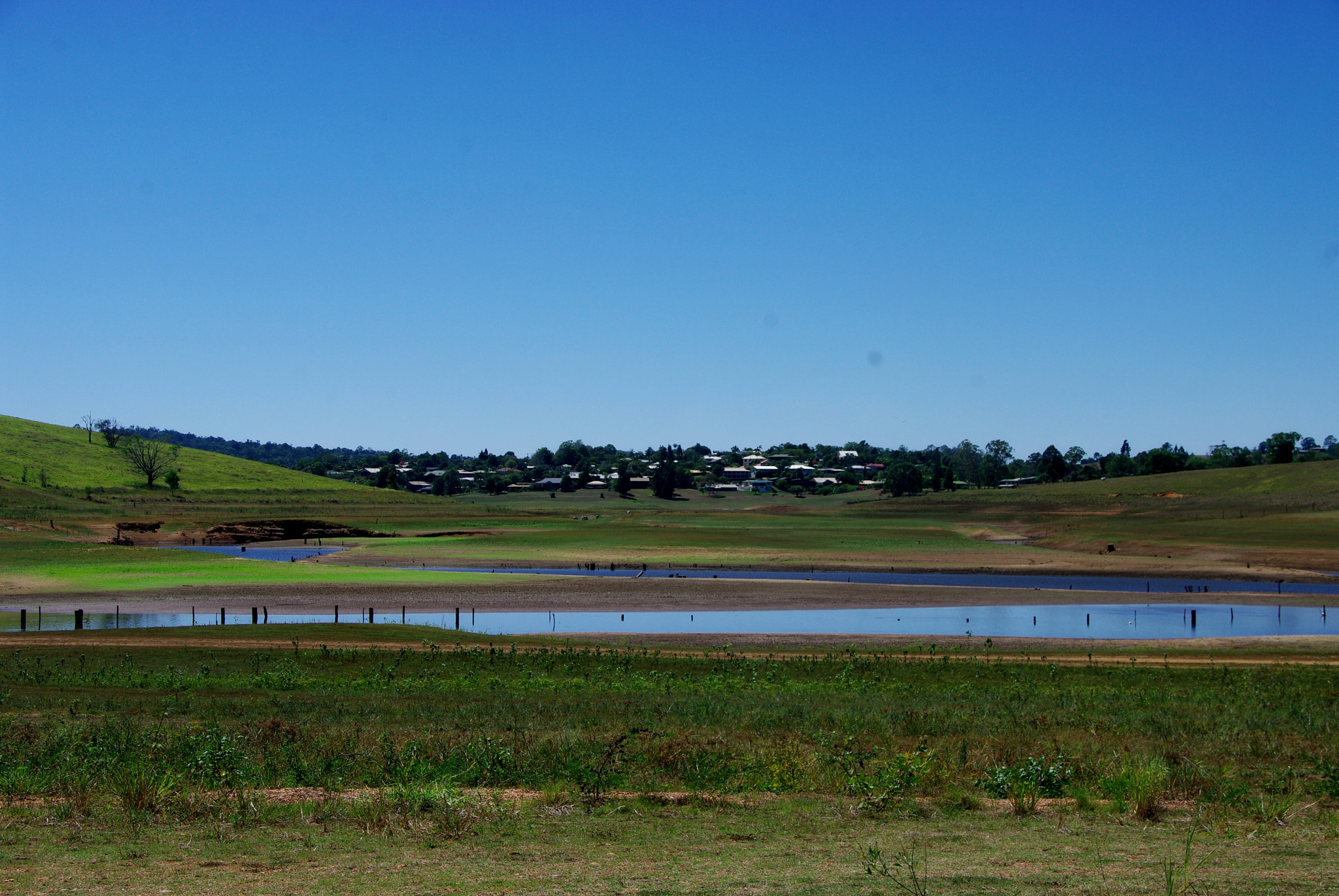 Pentax K20D sample photo. Tinaroo outlook photography