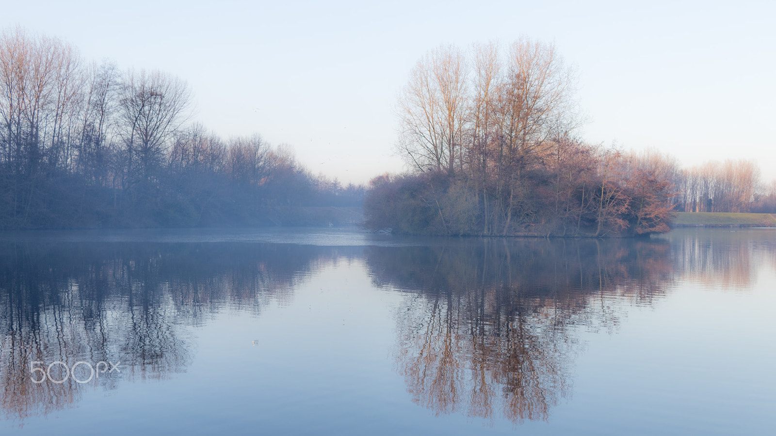 Canon EF-S 24mm F2.8 STM sample photo. Misty middle pool photography