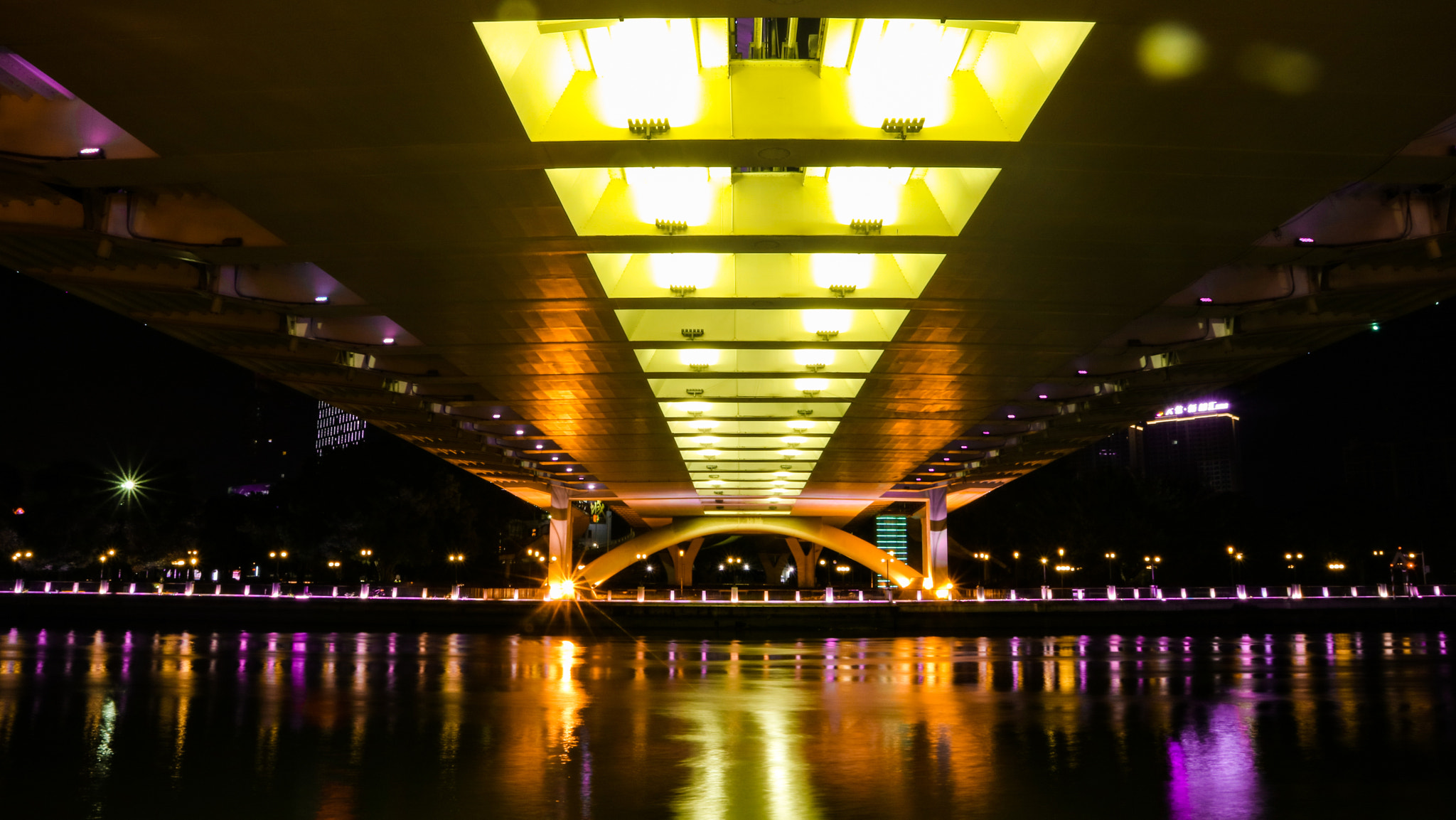 Canon EOS M3 + Canon EF-M 15-45mm F3.5-6.3 IS STM sample photo. View of under the bridge photography